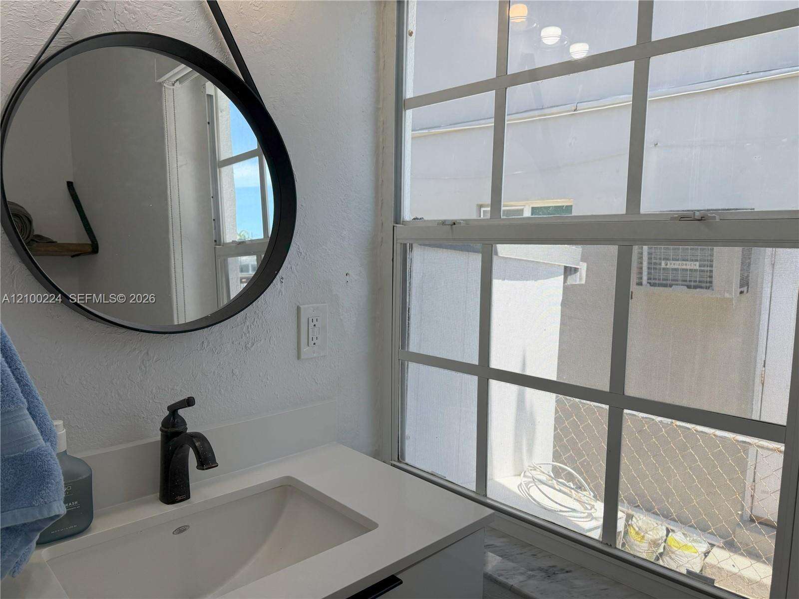 8401 Crespi Blvd, Miami Beach, FL 33141 - For Sale photo 16