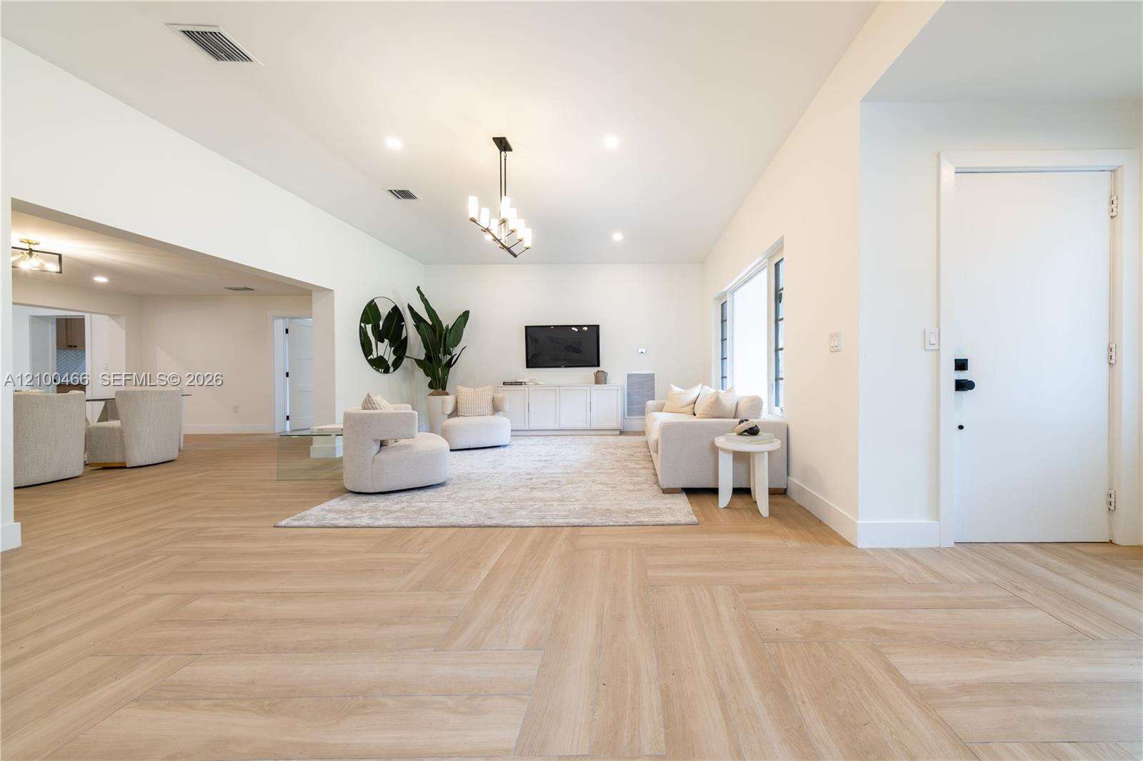 420 55th Ter, Miami, FL 33137 - For Sale photo 3
