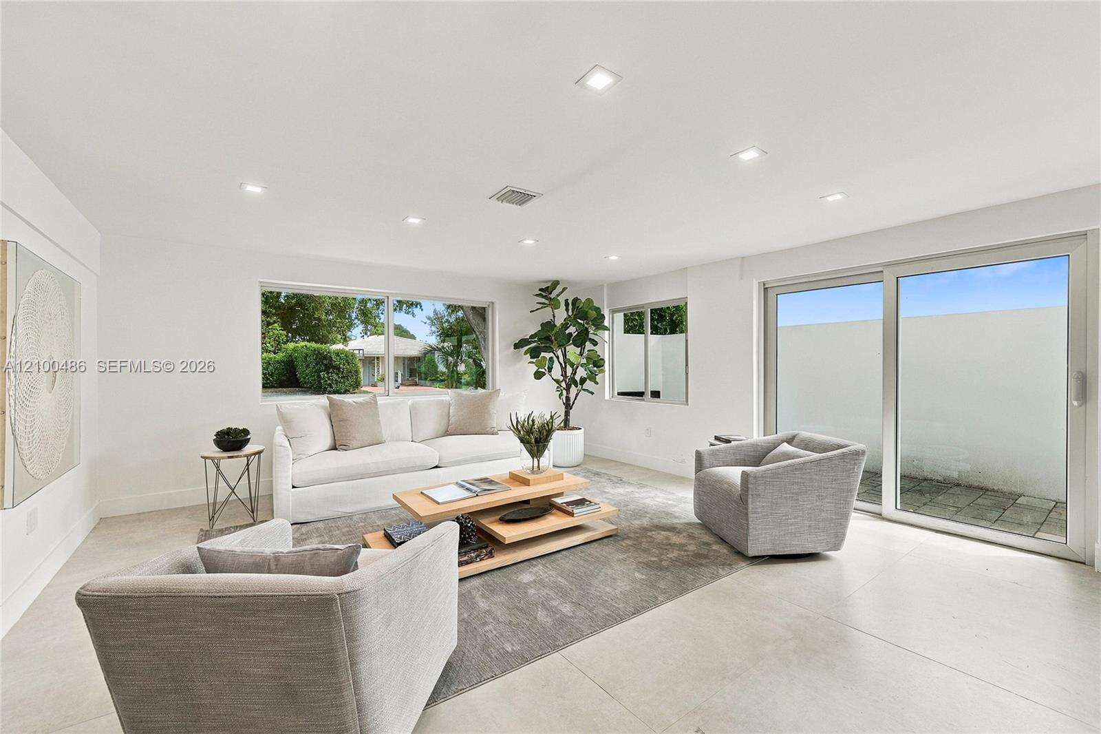 596 50th St, Miami Beach, FL 33140 - For Sale photo 14