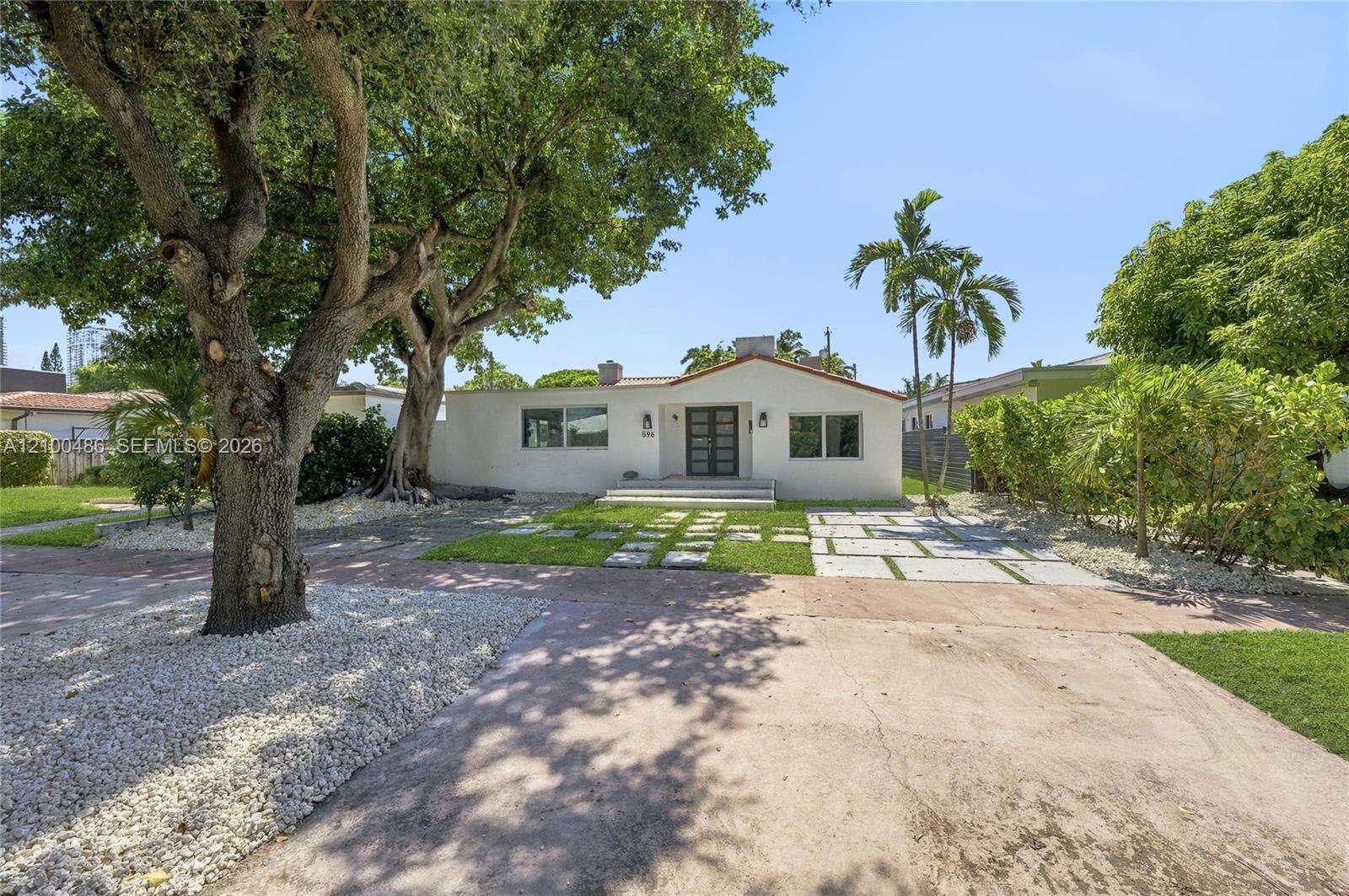 596 50th St, Miami Beach, FL 33140 - For Sale photo 3