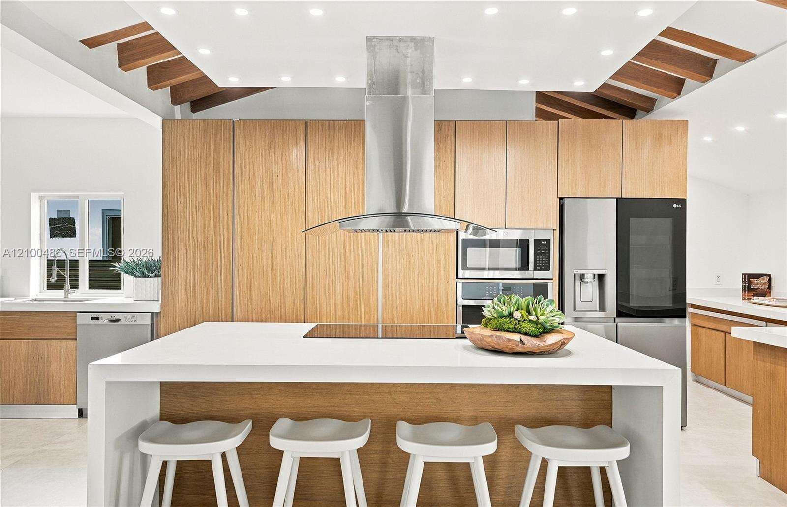 596 50th St, Miami Beach, FL 33140 - For Sale photo 25