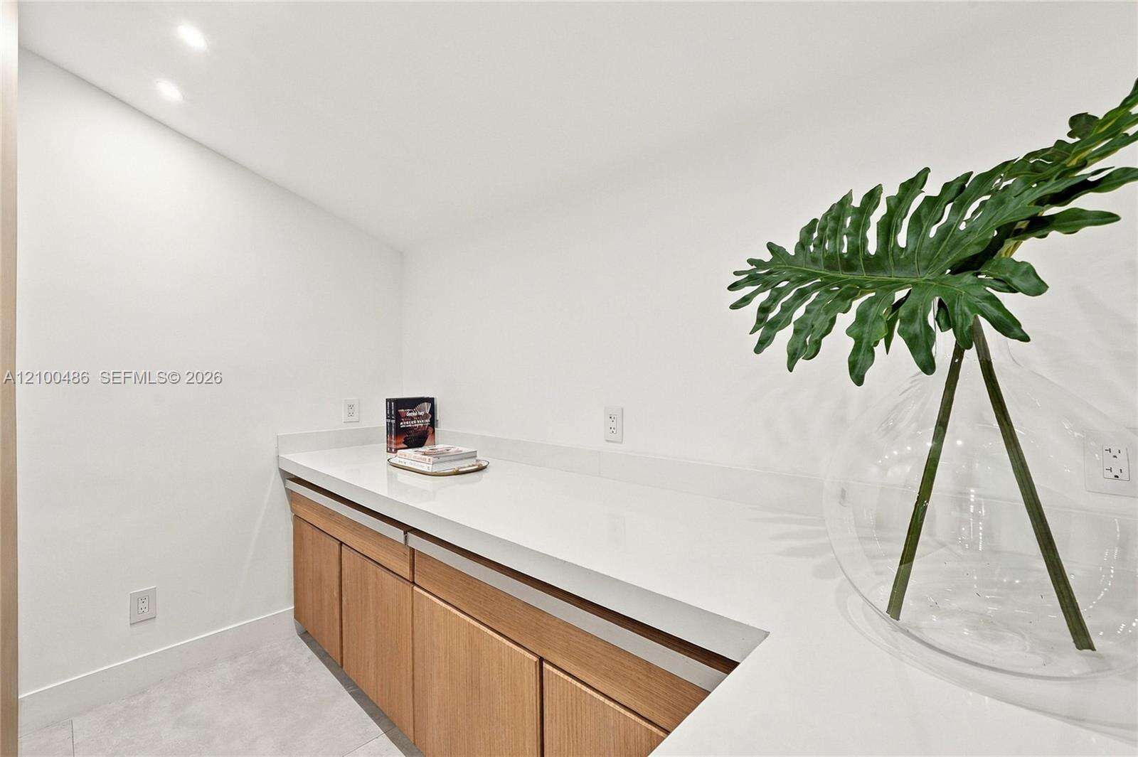 596 50th St, Miami Beach, FL 33140 - For Sale photo 29