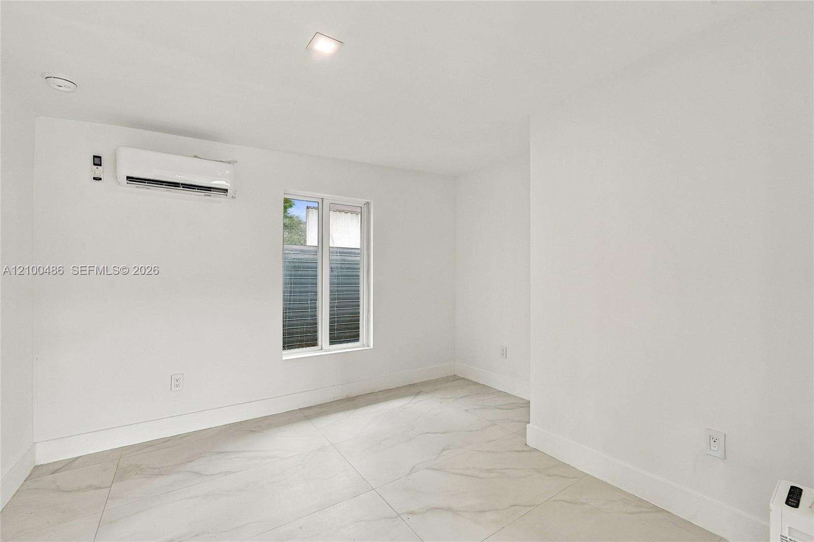 596 50th St, Miami Beach, FL 33140 - For Sale photo 44