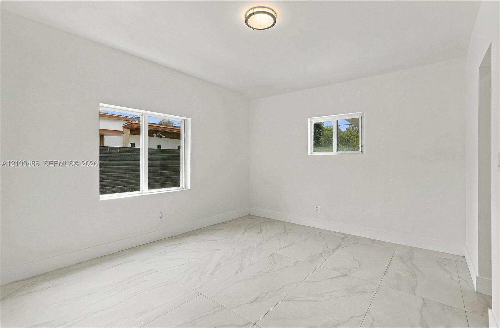 596 50th St, Miami Beach, FL 33140 - For Sale photo 45