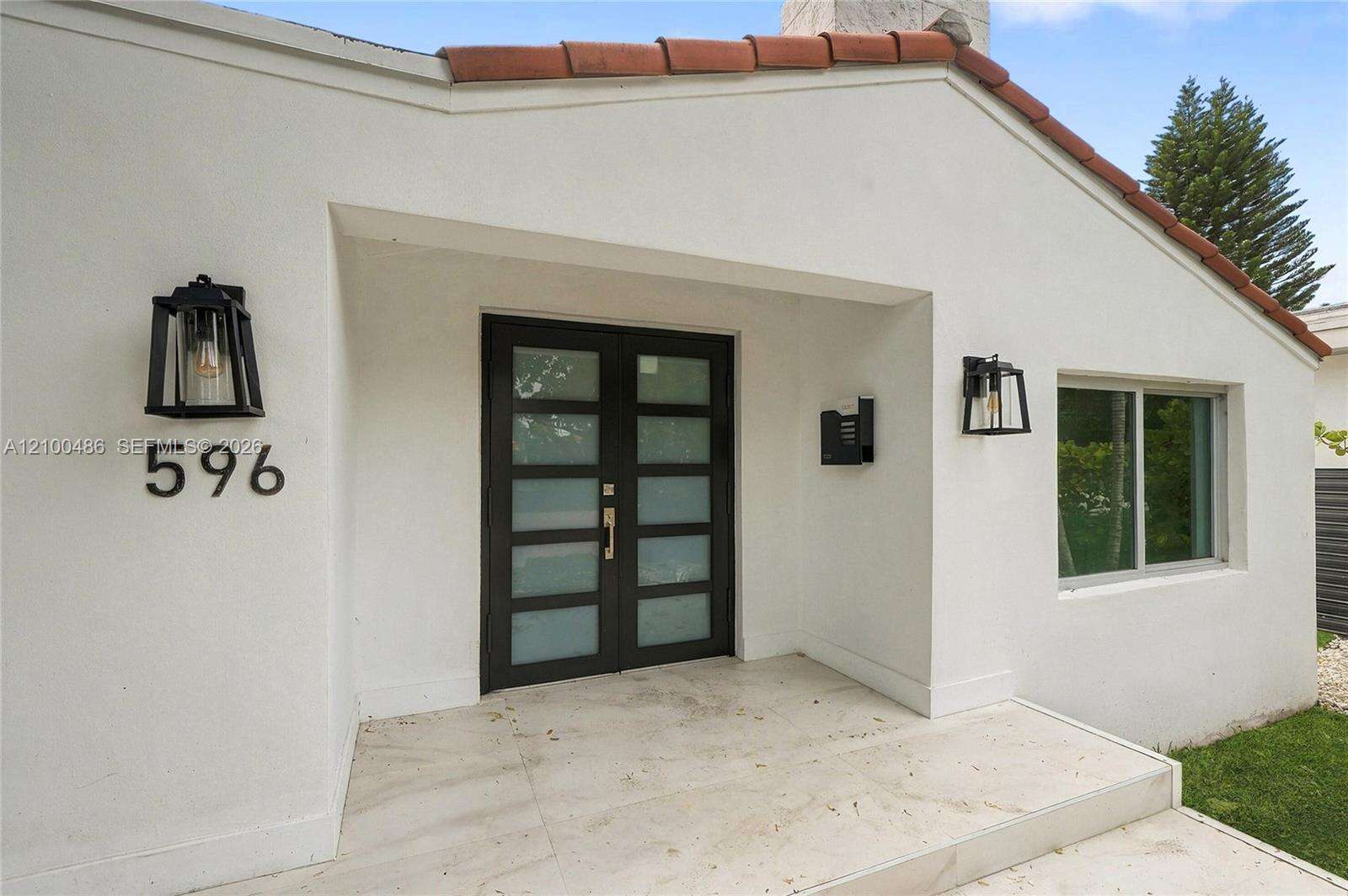 596 50th St, Miami Beach, FL 33140 - For Sale photo 7