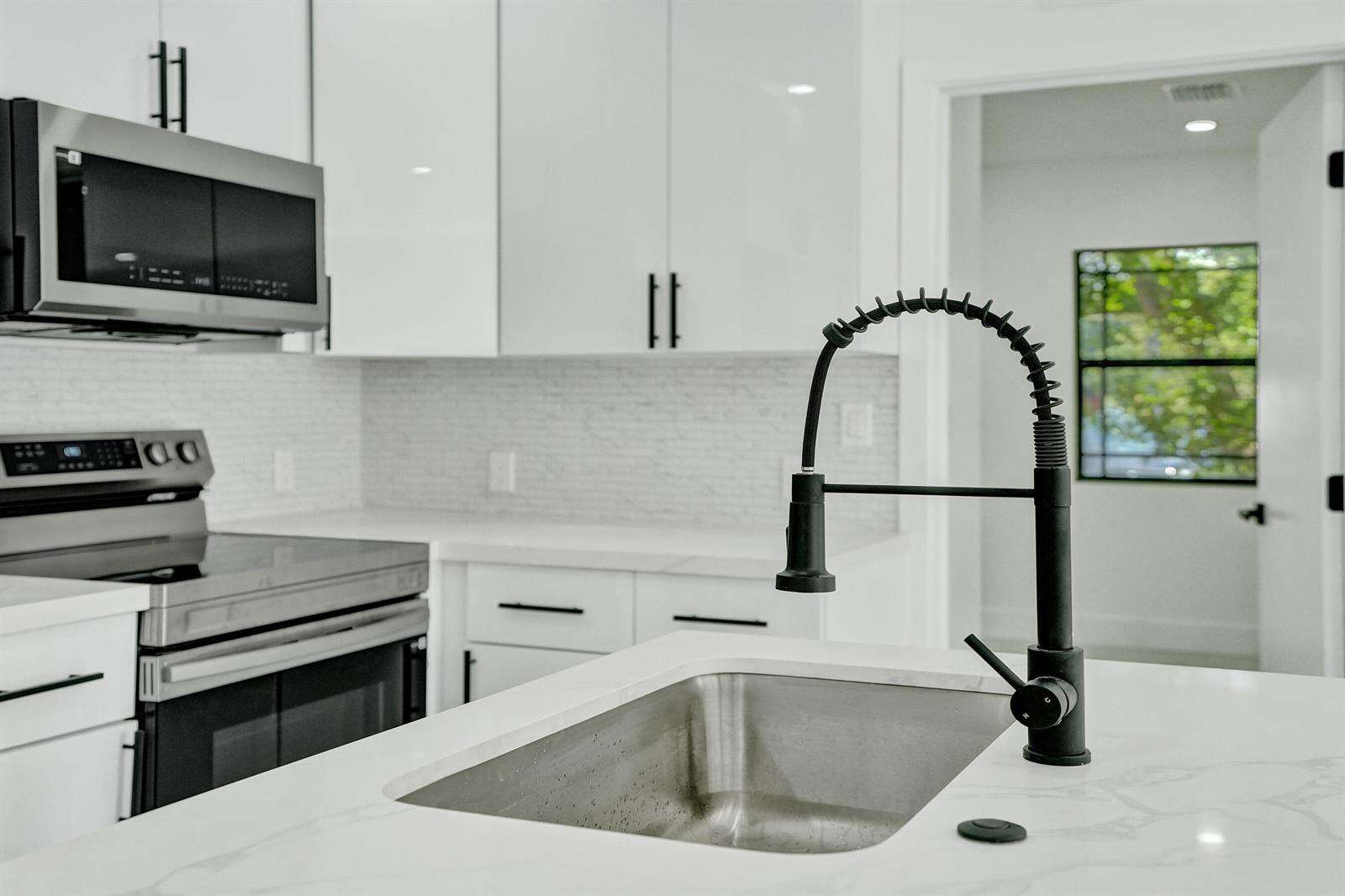 3234 Taft, Hollywood, FL 33021 - For Sale photo 17