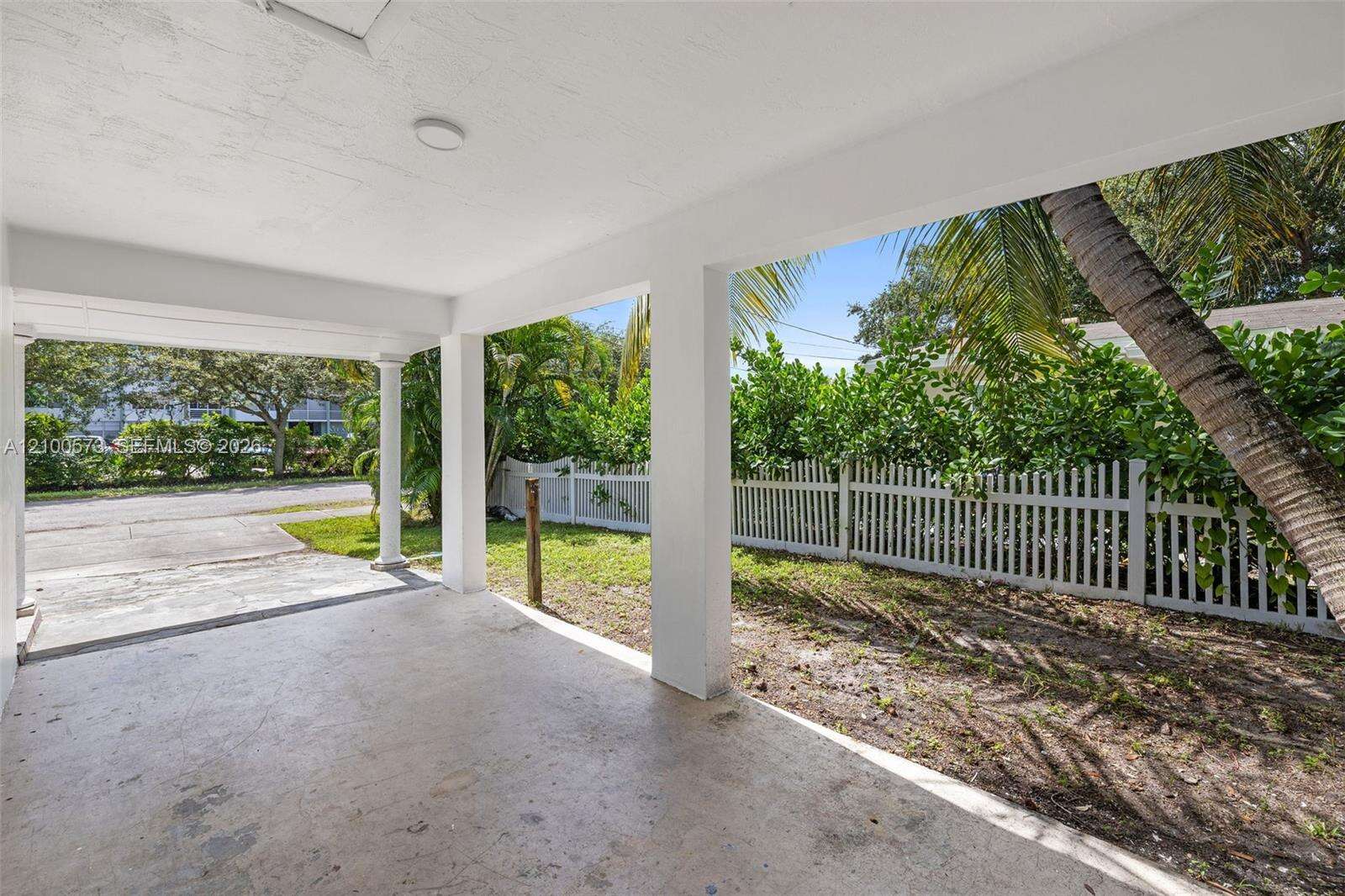 2733 Harding St, Hollywood, FL 33020 - For Sale photo 7