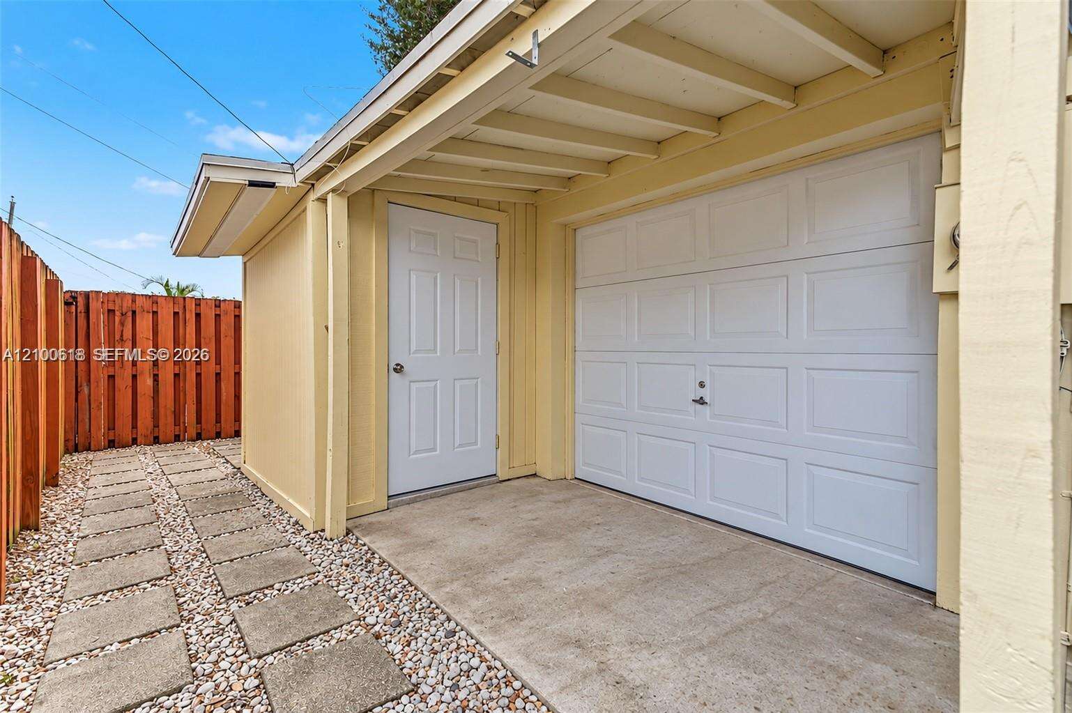 3225 Arthur Ter, Hollywood, FL 33021 - For Sale photo 29