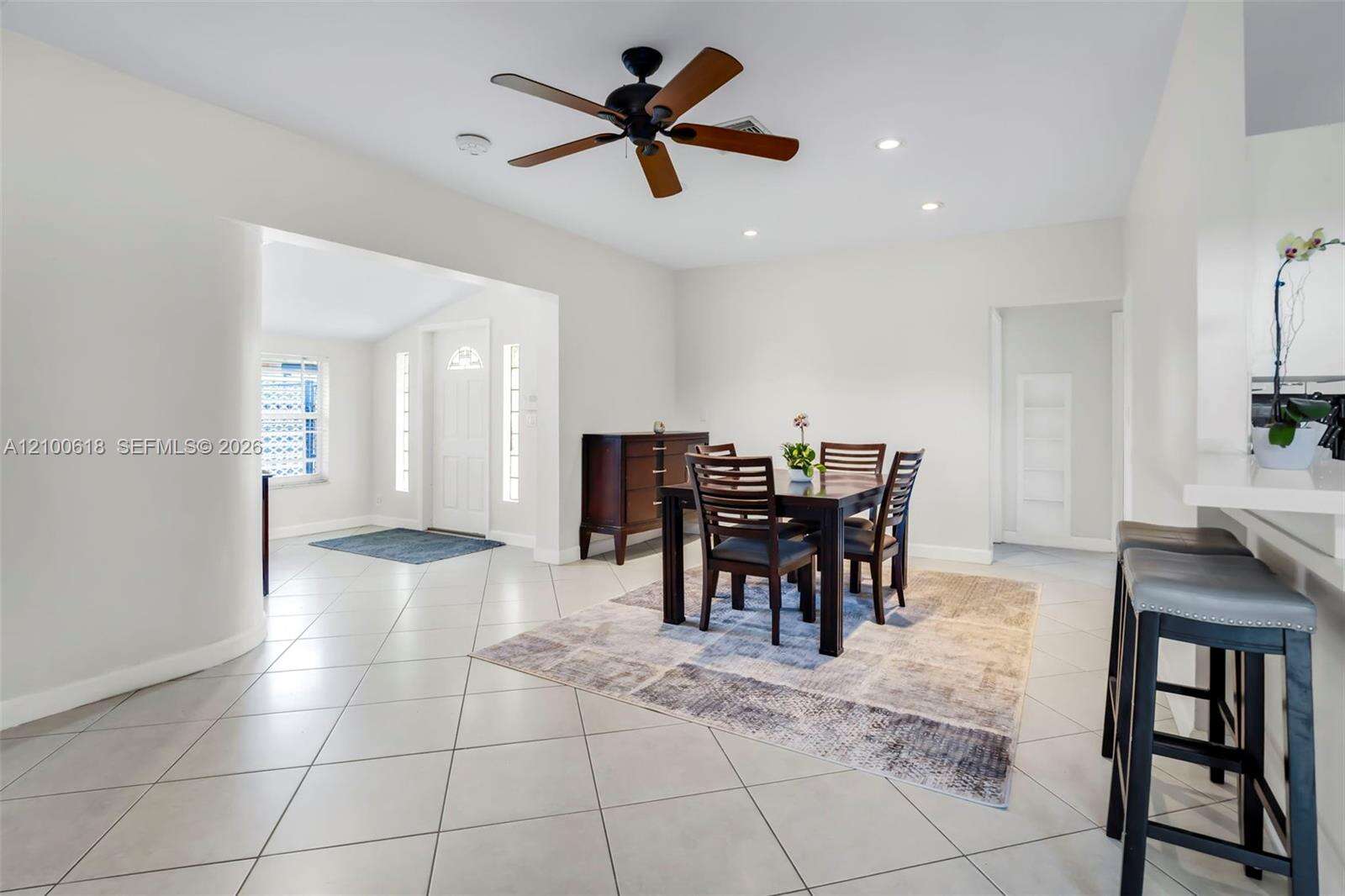 3225 Arthur Ter, Hollywood, FL 33021 - For Sale photo 4