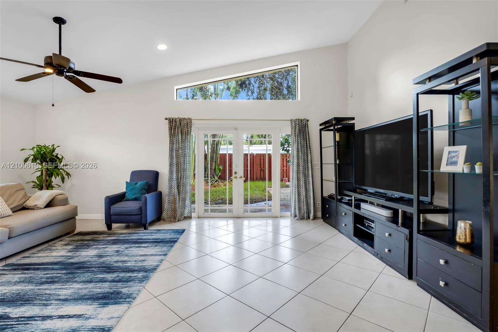 3225 Arthur Ter, Hollywood, FL 33021 - For Sale photo 7