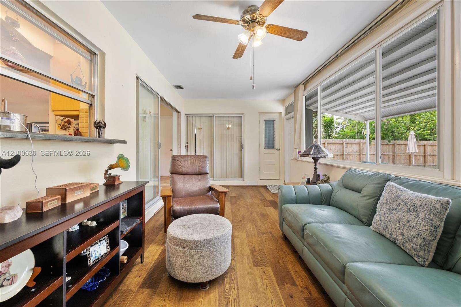 540 Rainbow Dr, Hollywood, FL 33021 - For Sale photo 12