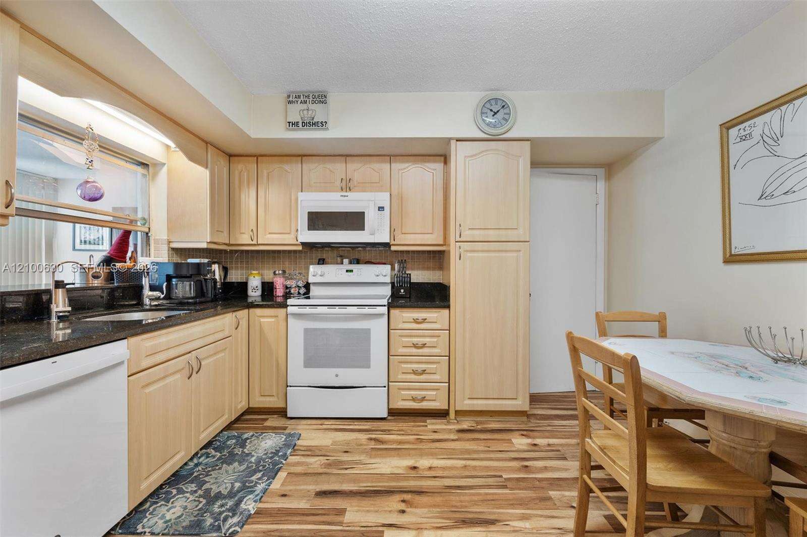 540 Rainbow Dr, Hollywood, FL 33021 - For Sale photo 9