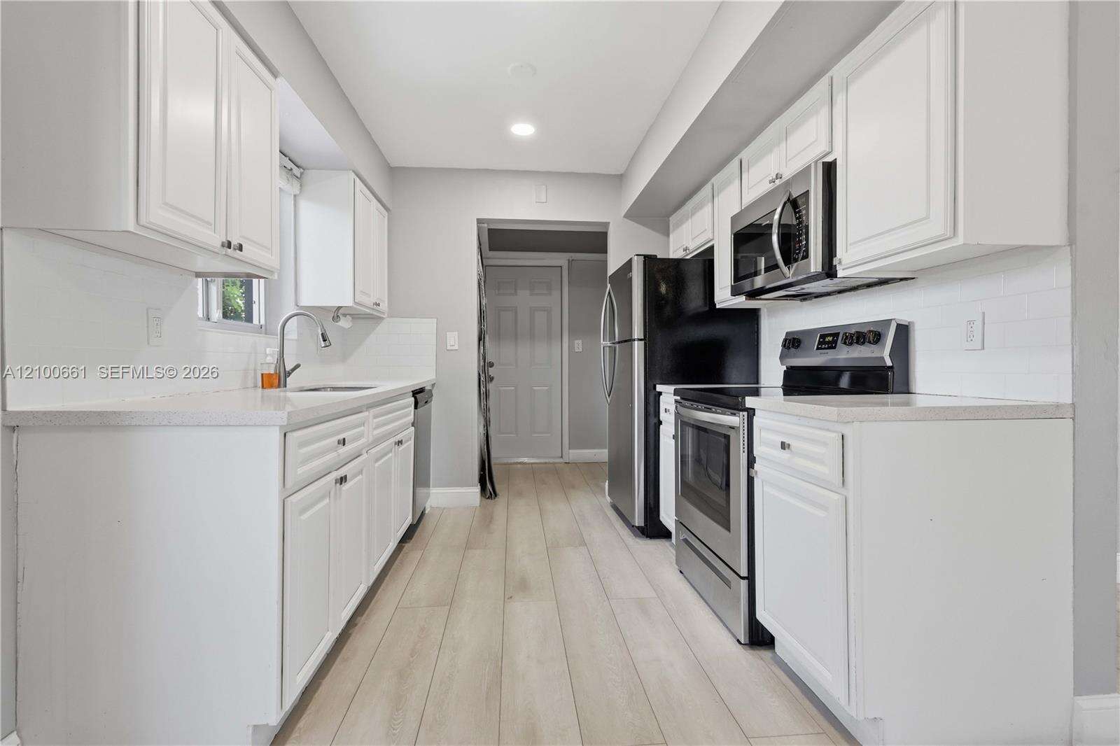 1324 24th Ave, Hollywood, FL 33020 - For Sale photo 7