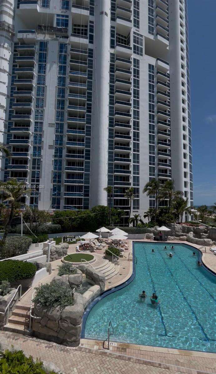 18001 Collins Ave, Sunny Isles Beach, FL 33160 - For Sale photo 17