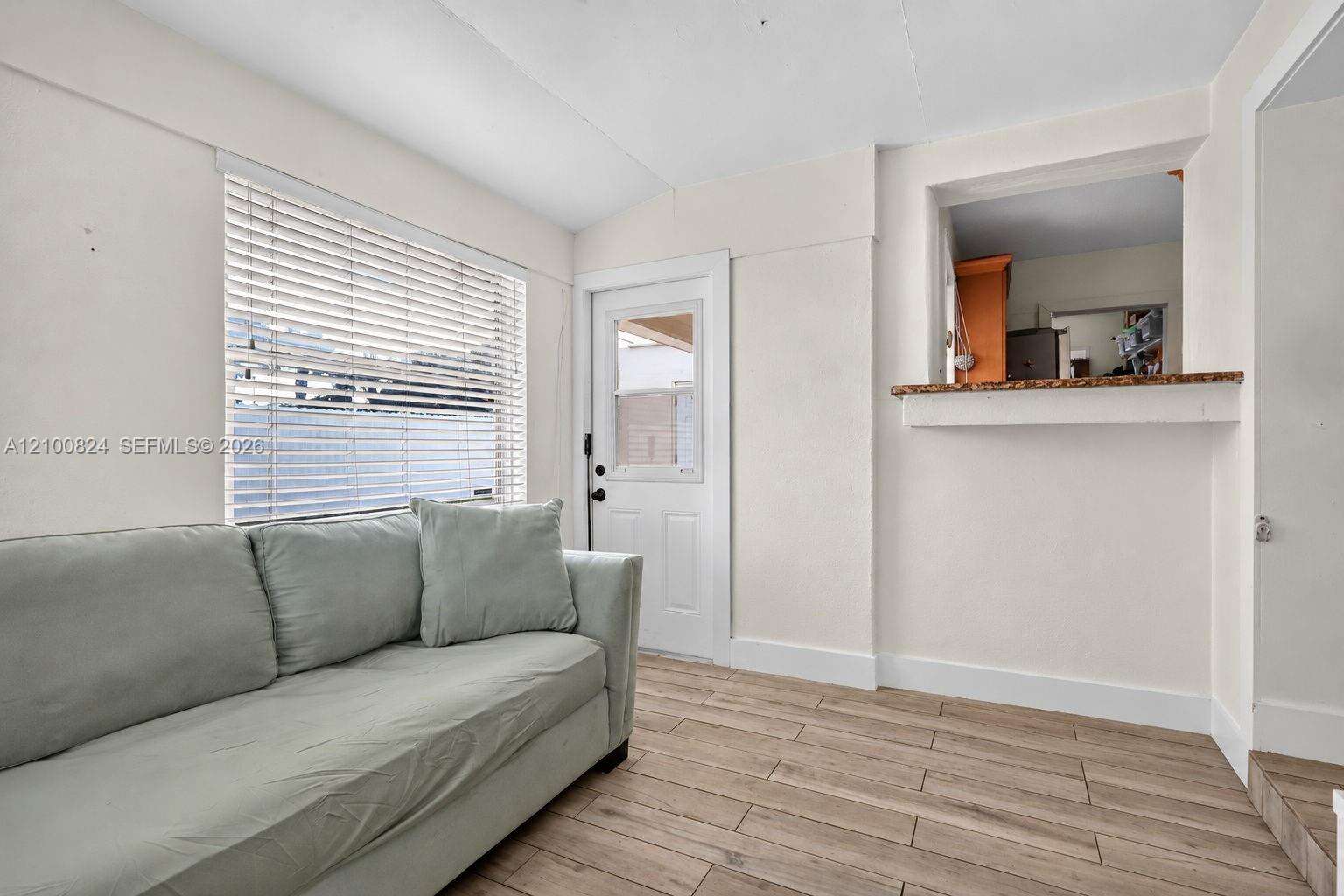 231 65th Ter, Hollywood, FL 33024 - For Sale photo 17