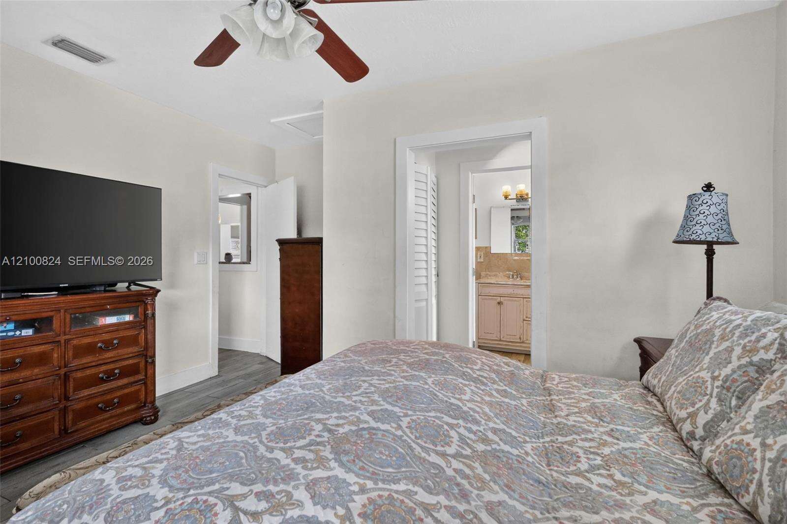 231 65th Ter, Hollywood, FL 33024 - For Sale photo 21
