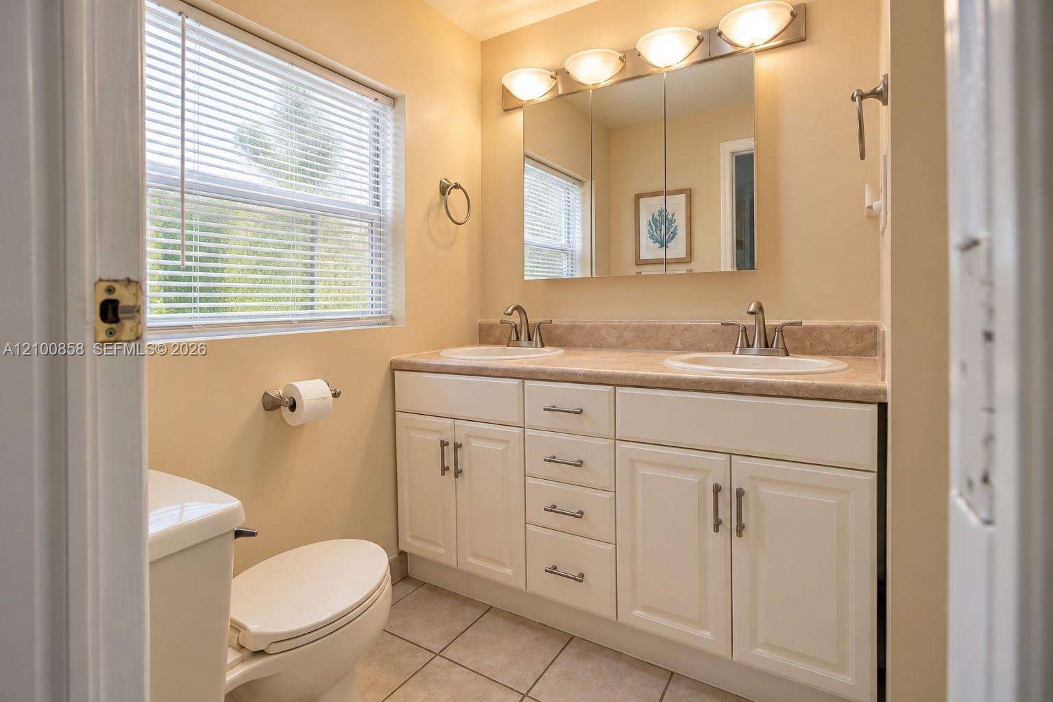 6331 Taylor St, Hollywood, FL 33024 - For Sale photo 17