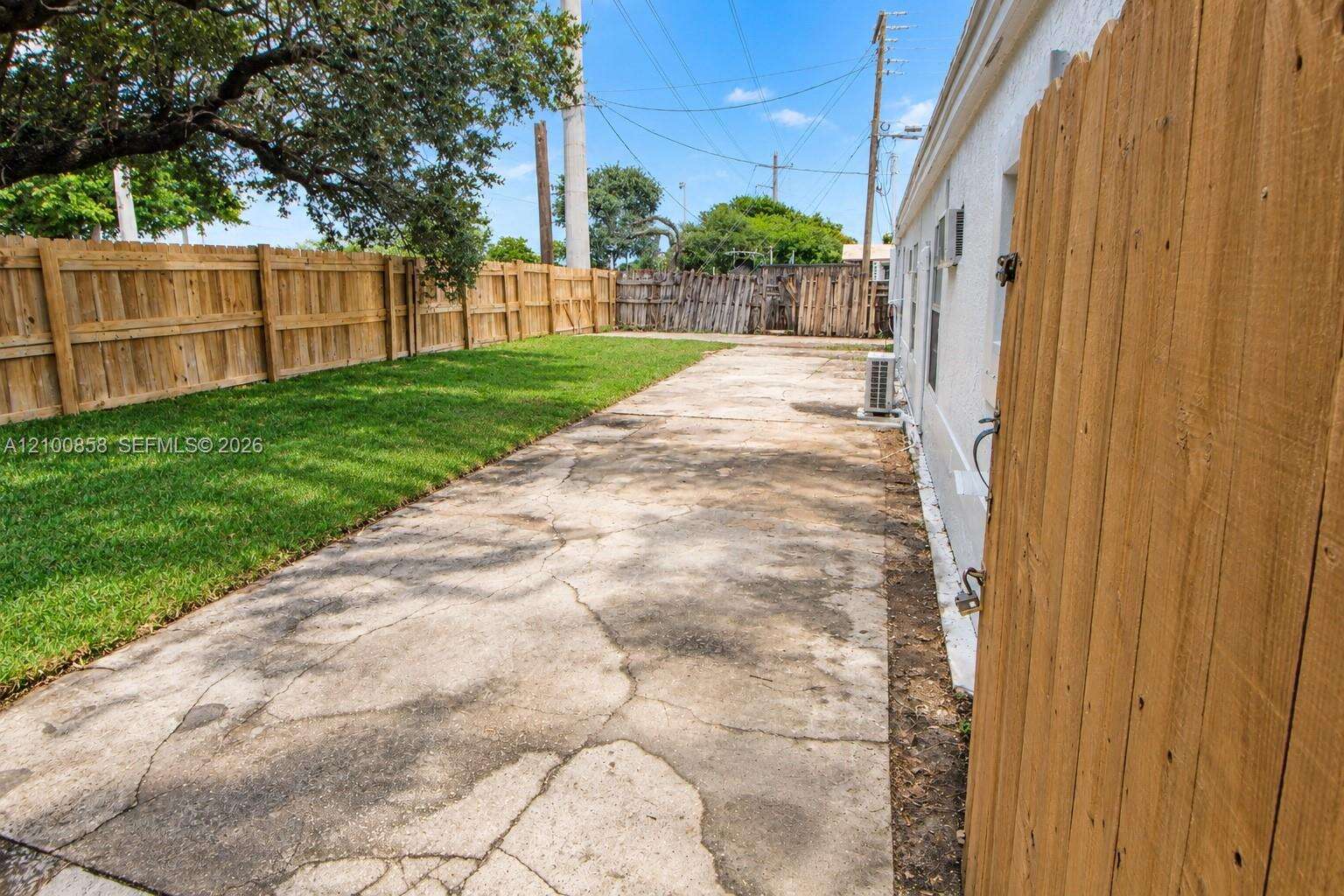 6331 Taylor St, Hollywood, FL 33024 - For Sale photo 36