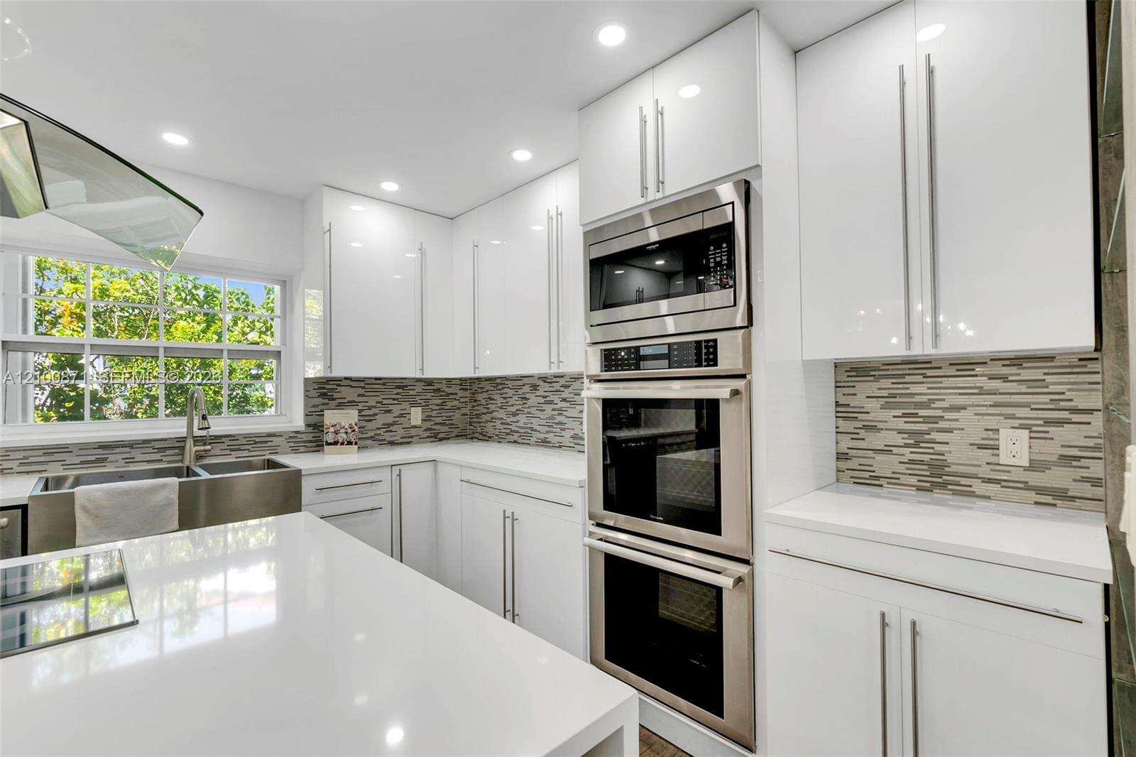 8810 Garland Ave, Surfside, FL 33154 - For Sale photo 17