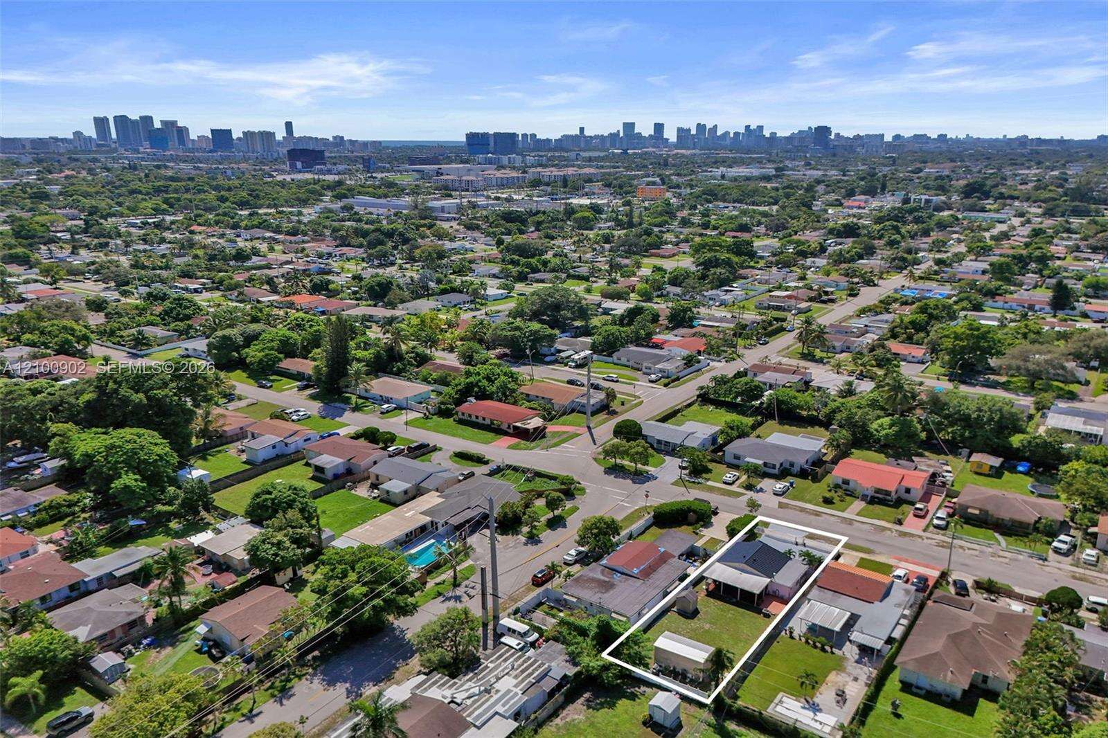 2405 Funston, Hollywood, FL 33020 - For Sale photo 4