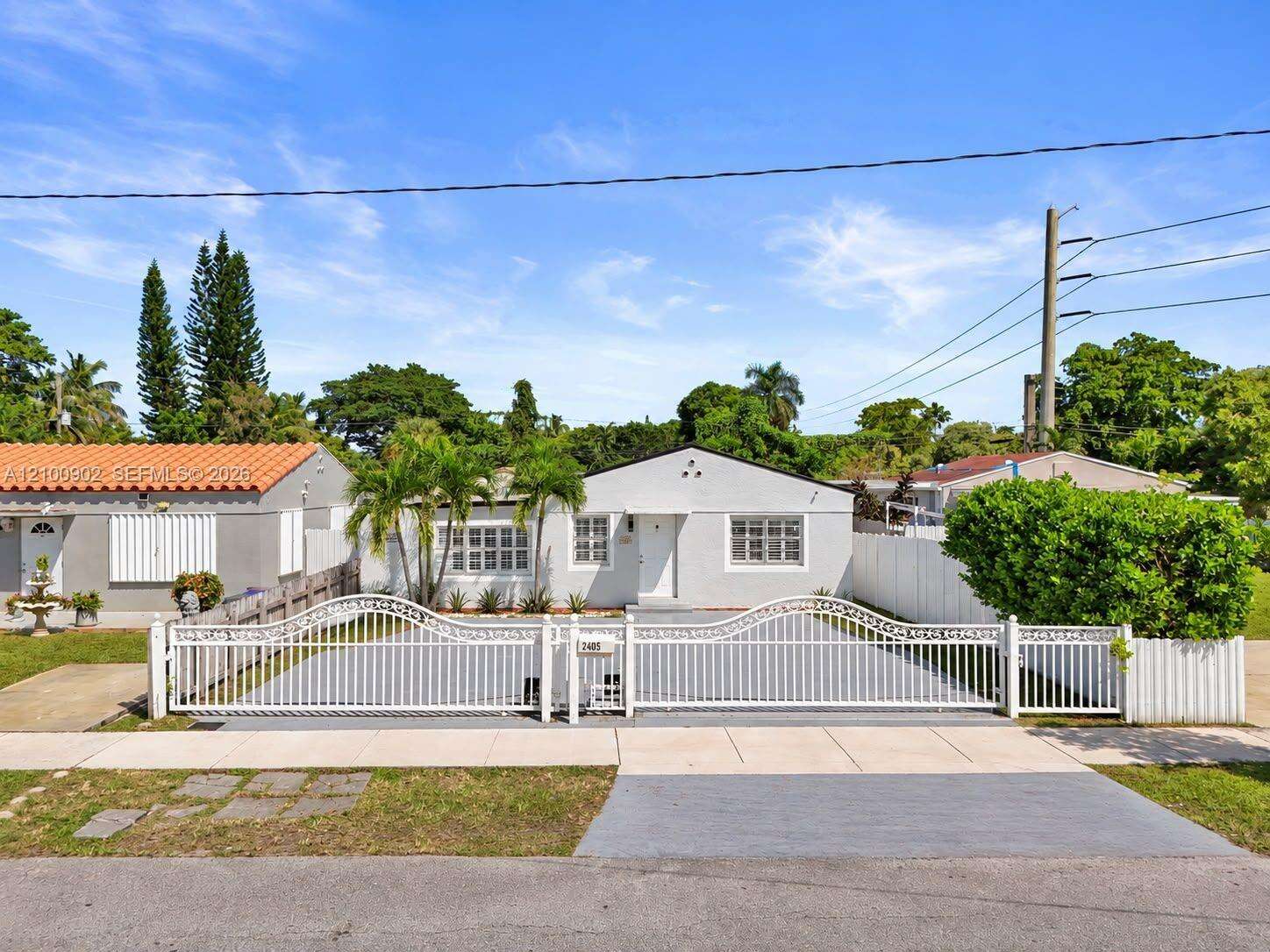 2405 Funston, Hollywood, FL 33020 - For Sale photo 6
