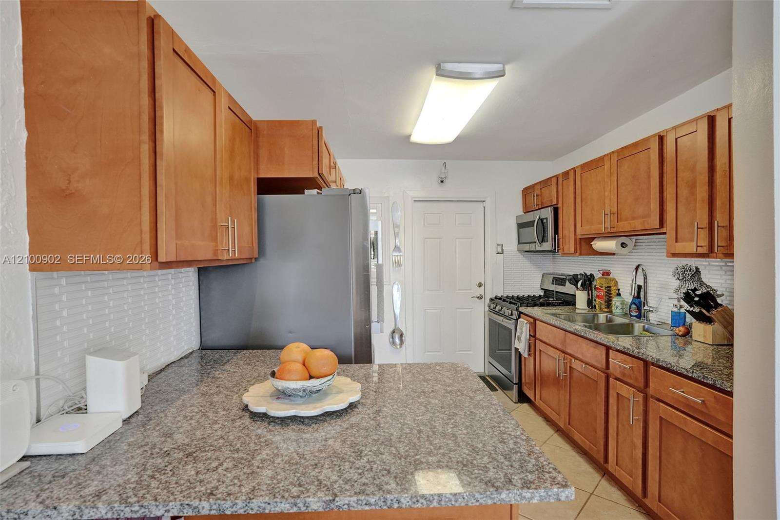 2405 Funston, Hollywood, FL 33020 - For Sale photo 9
