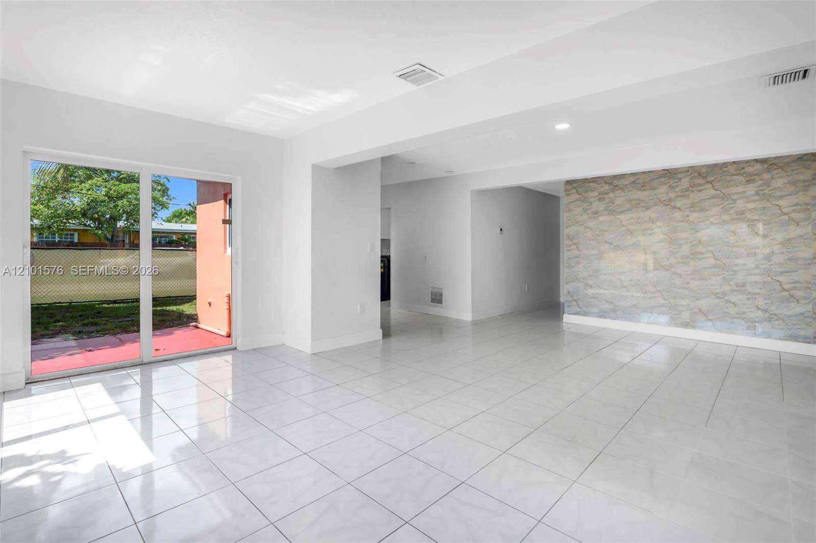 7612 Plantation Blvd, Miramar, FL 33023 - For Sale photo 7