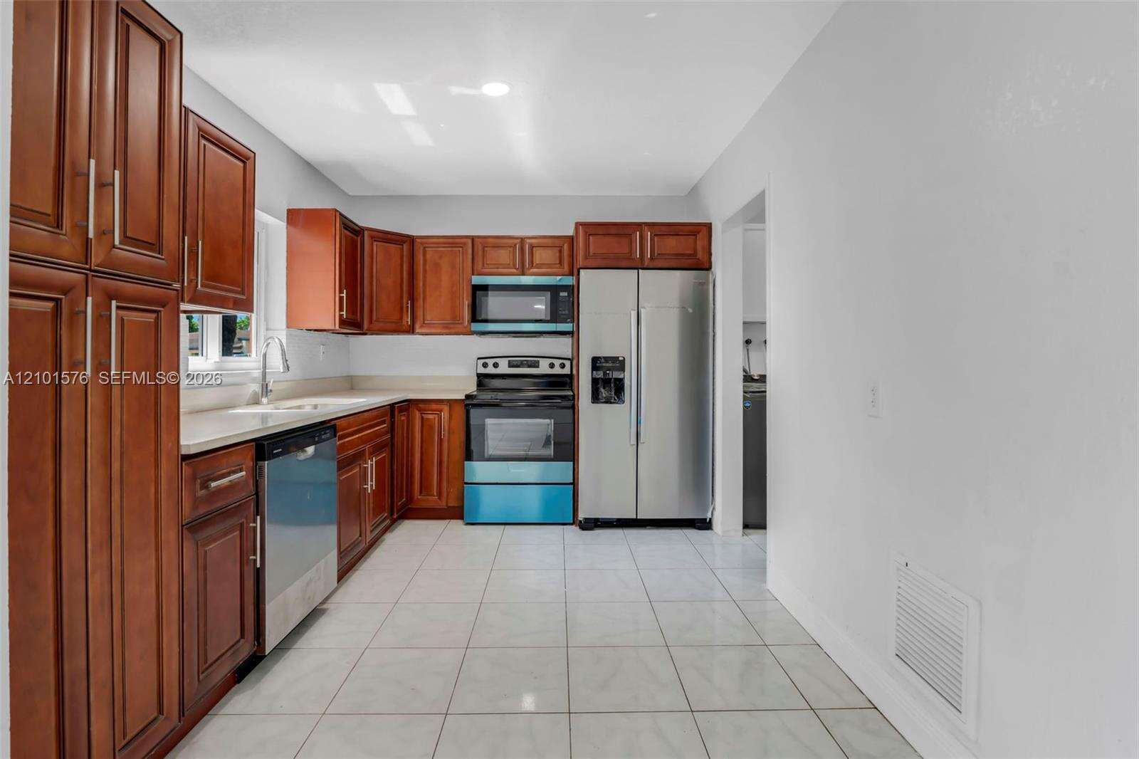 7612 Plantation Blvd, Miramar, FL 33023 - For Sale photo 8