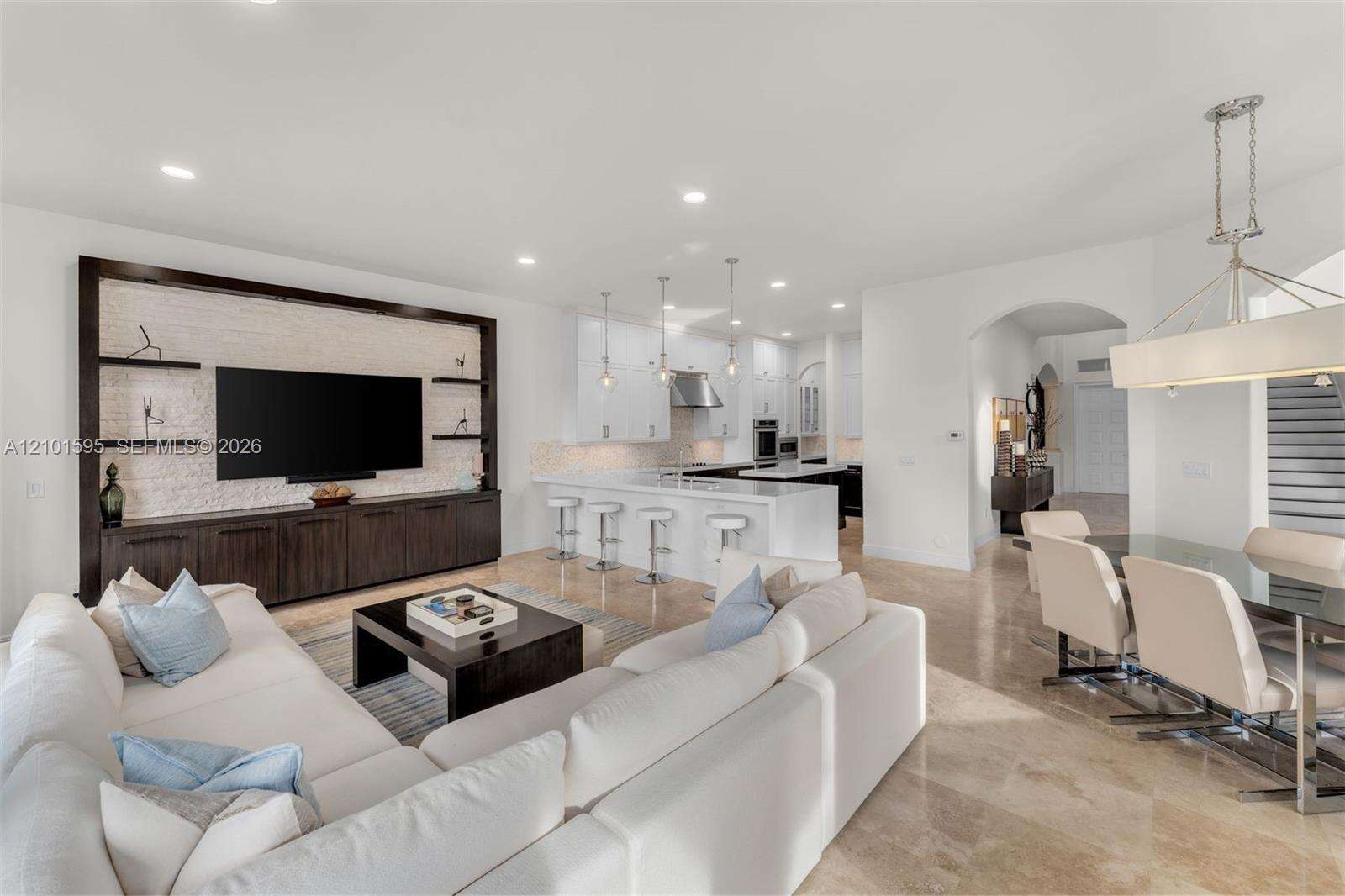 1426 Commodore Way, Hollywood, FL 33019 - For Sale photo 12