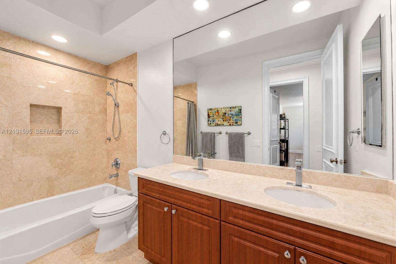 1426 Commodore Way, Hollywood, FL 33019 - For Sale photo 44