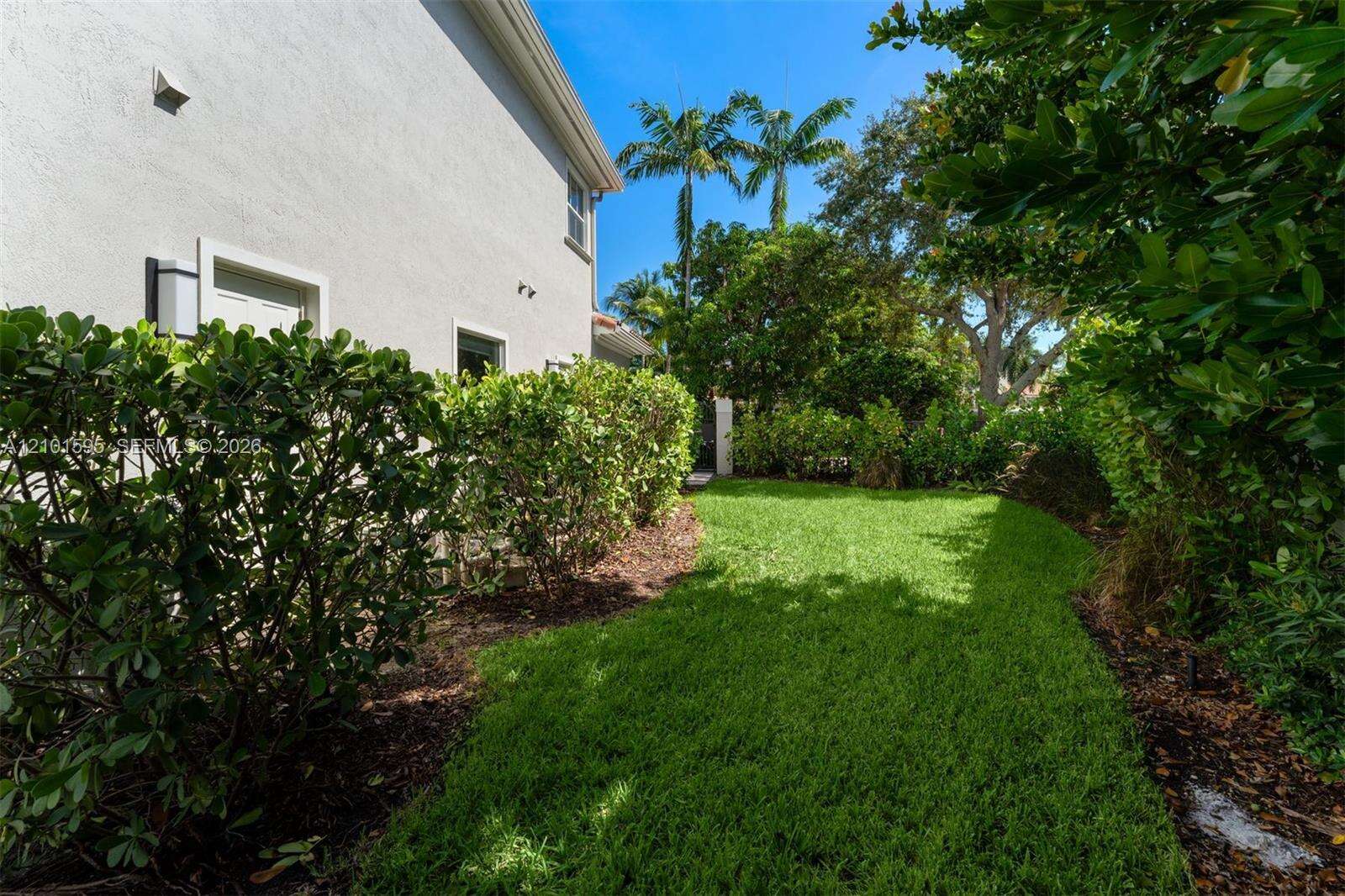 1426 Commodore Way, Hollywood, FL 33019 - For Sale photo 62