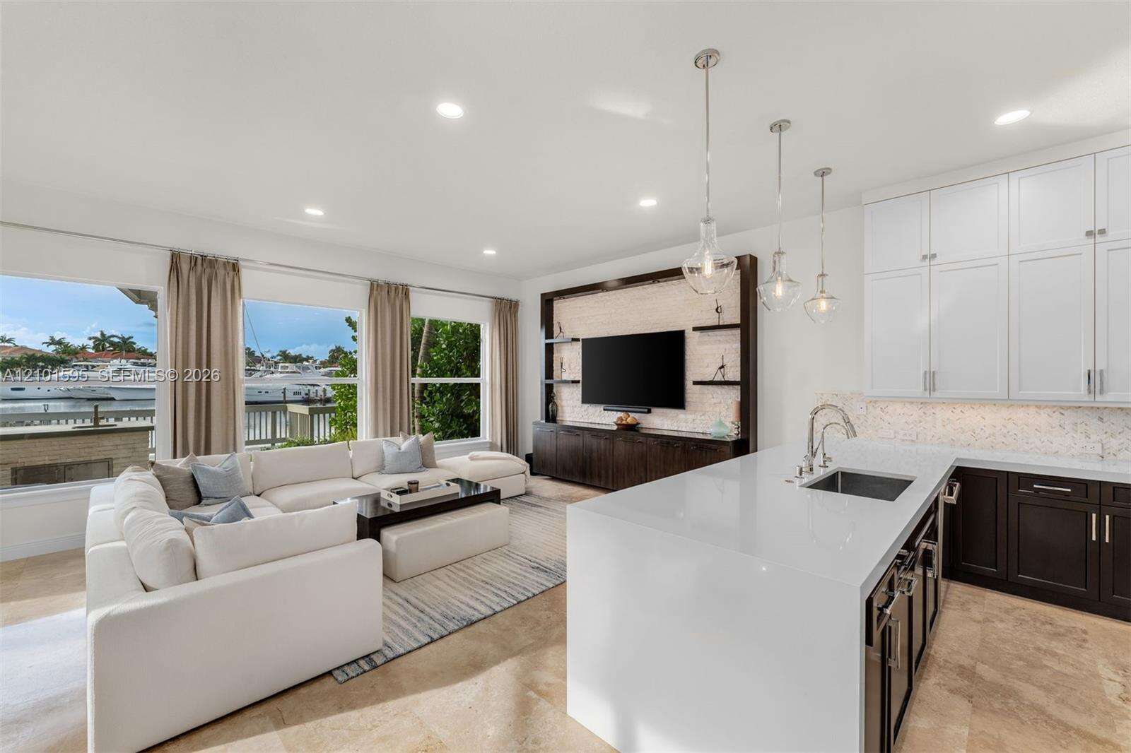 1426 Commodore Way, Hollywood, FL 33019 - For Sale photo 10