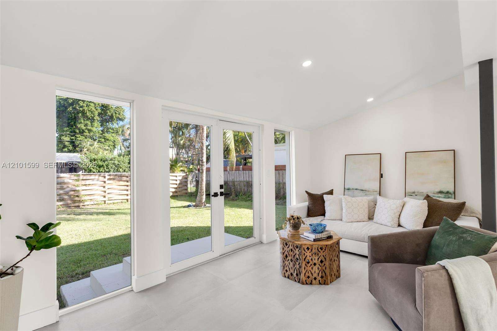 1371 71st St, Miami Beach, FL 33141 - For Sale photo 15