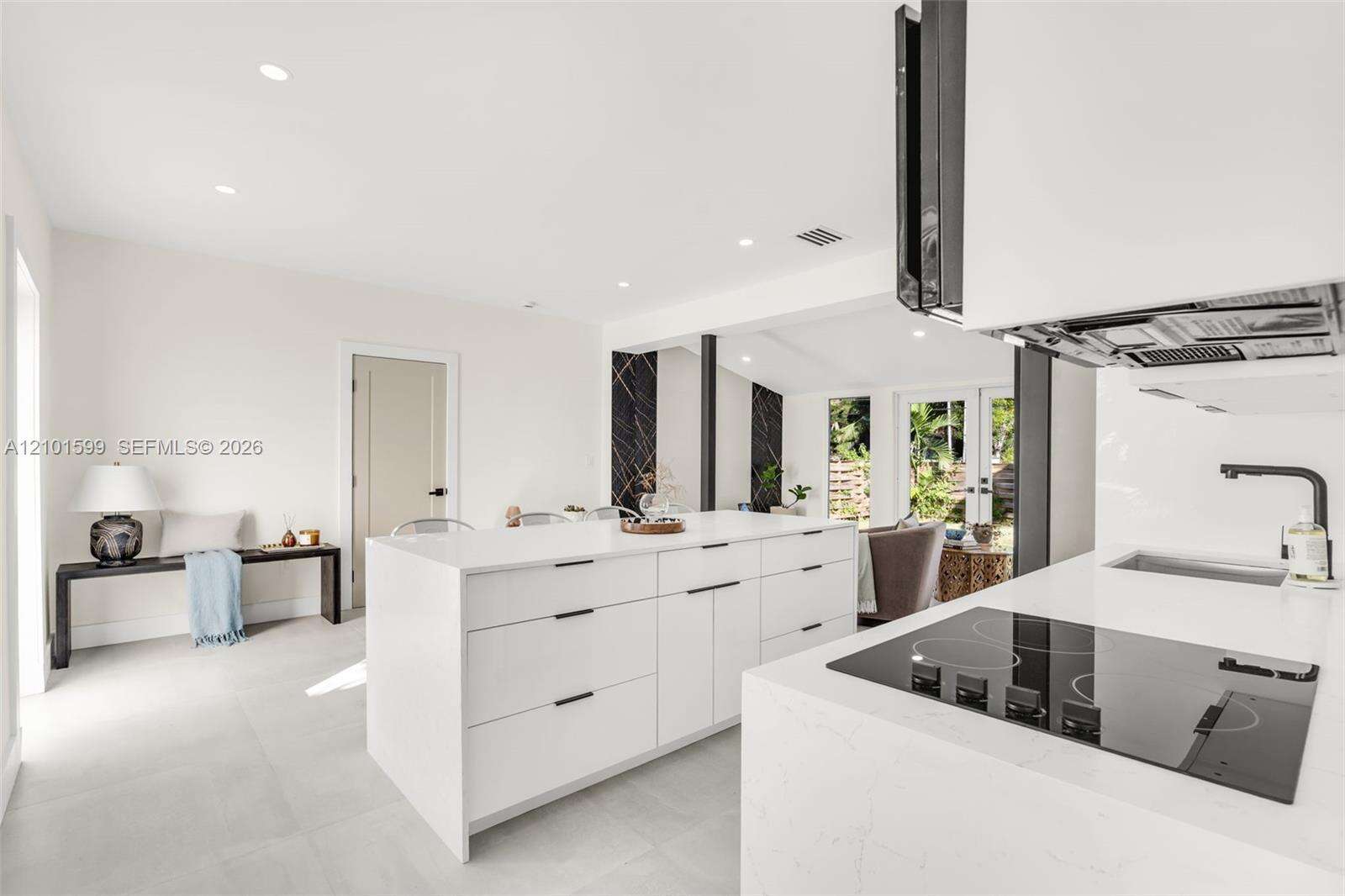 1371 71st St, Miami Beach, FL 33141 - For Sale photo 8