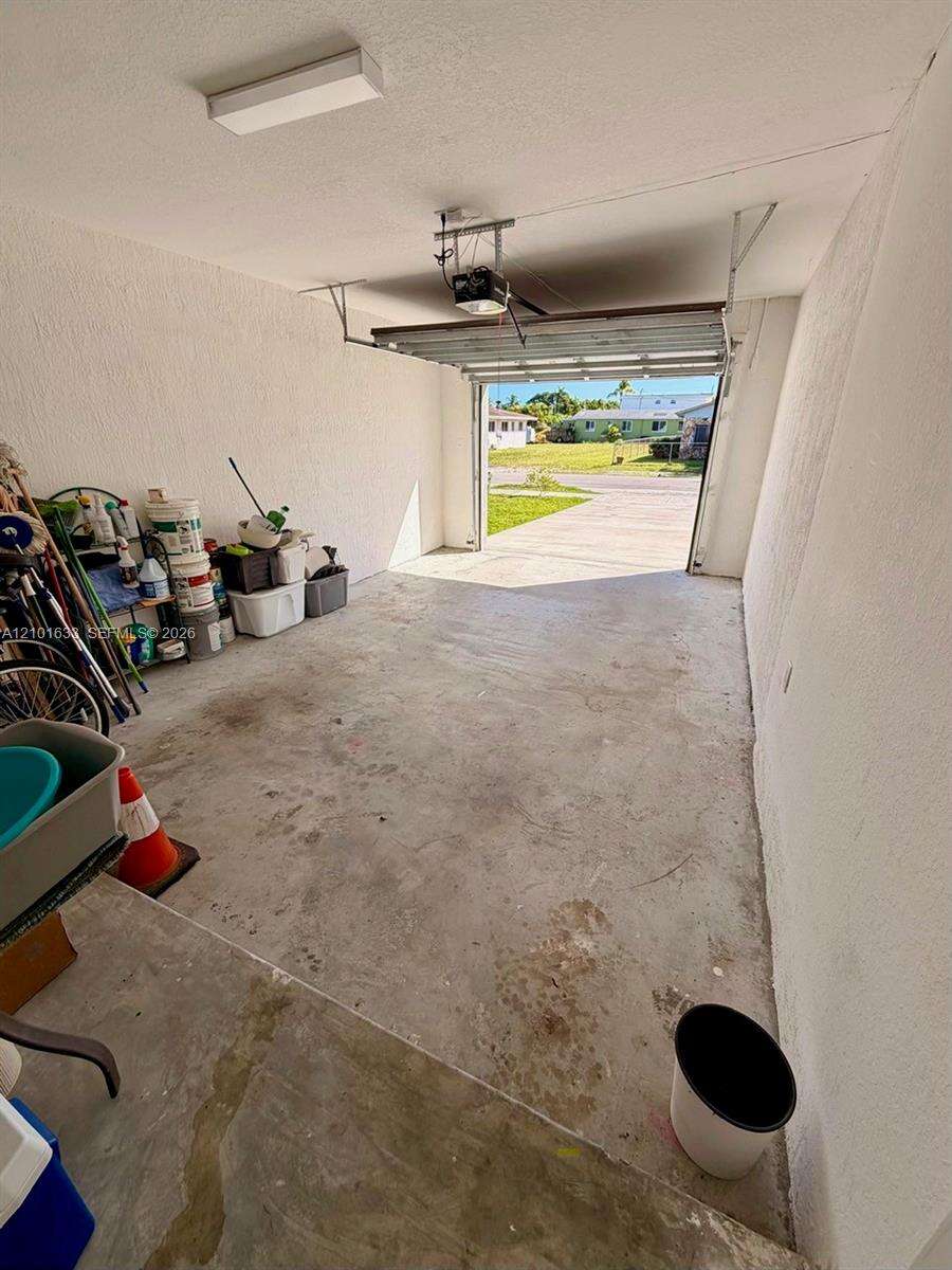 Hallandale Beach, FL 33009 - For Sale photo 13