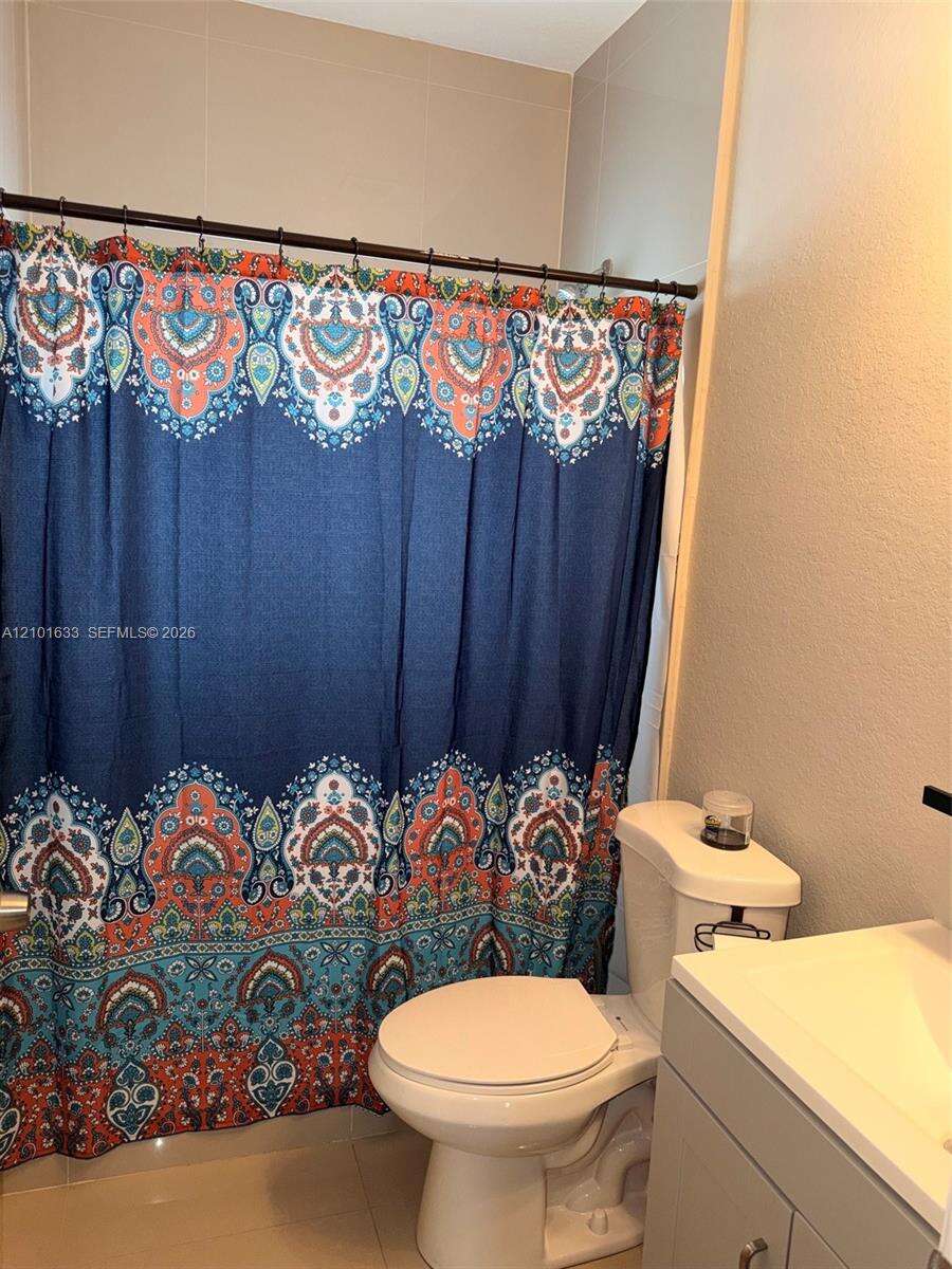 Hallandale Beach, FL 33009 - For Sale photo 10