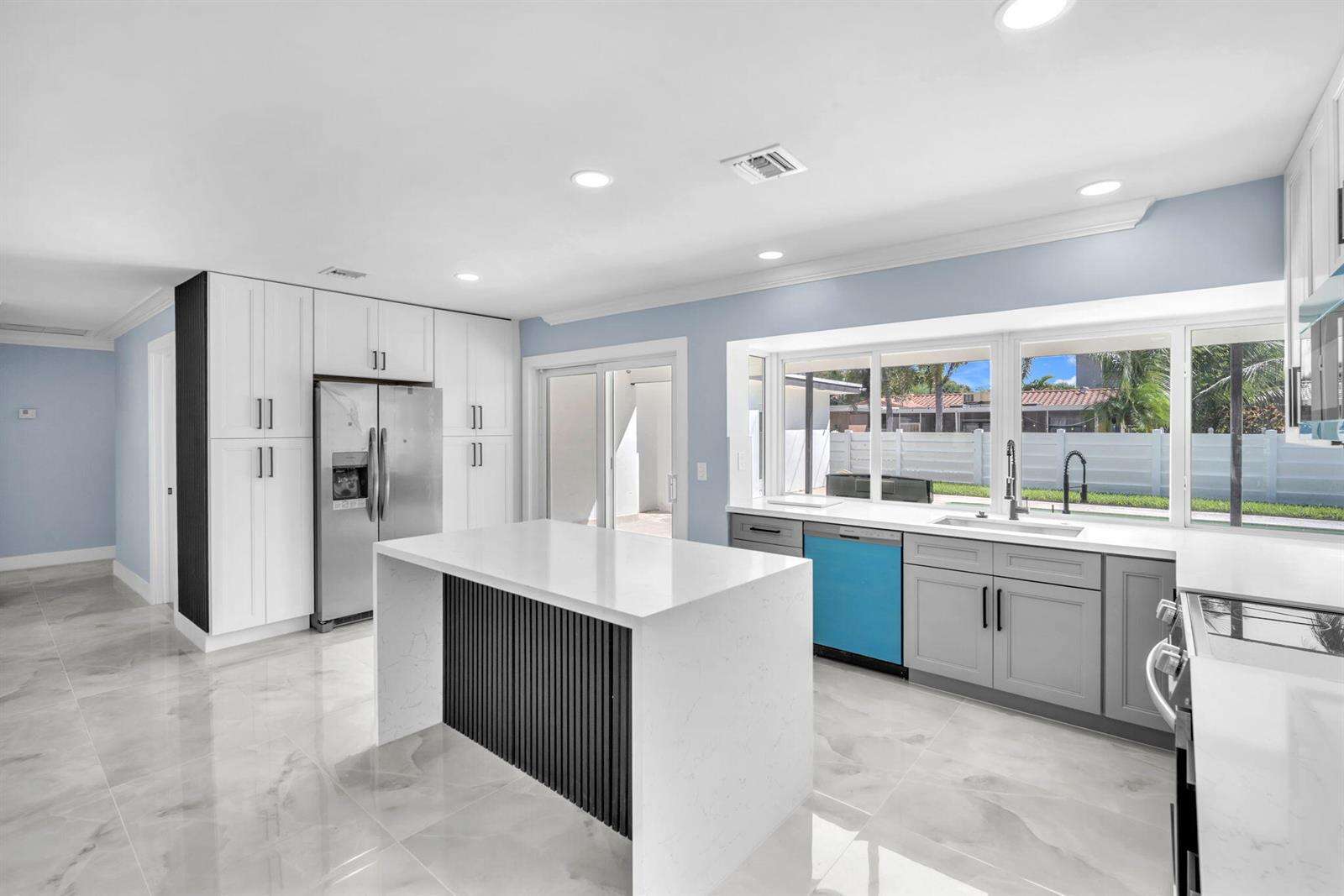 5000 Adams, Hollywood, FL 33021 - For Sale photo 3