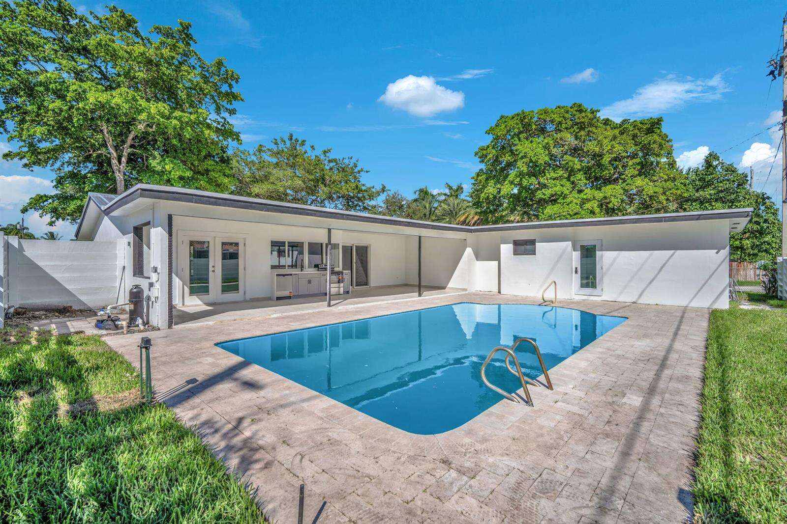5000 Adams, Hollywood, FL 33021 - For Sale photo 44