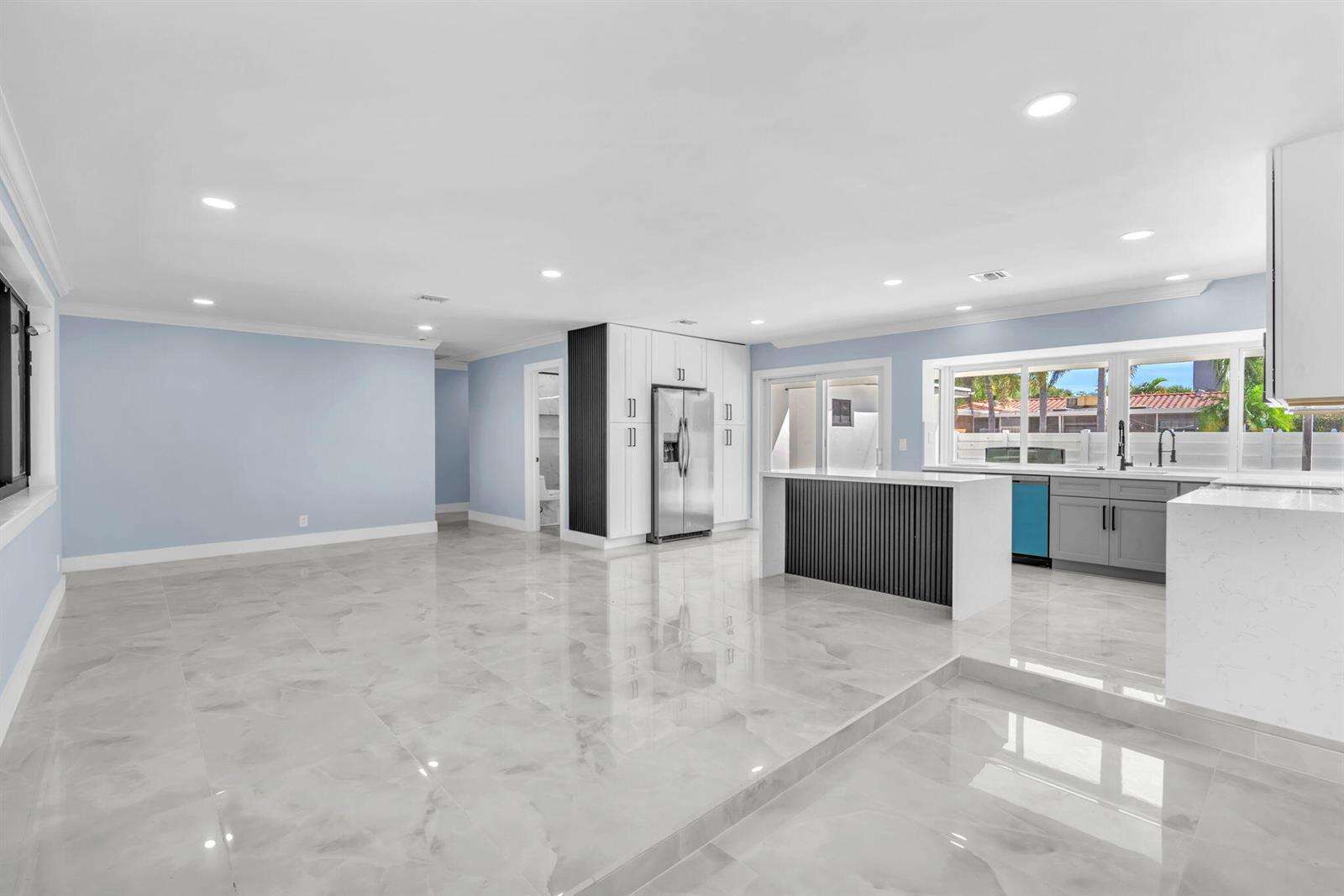 5000 Adams, Hollywood, FL 33021 - For Sale photo 6