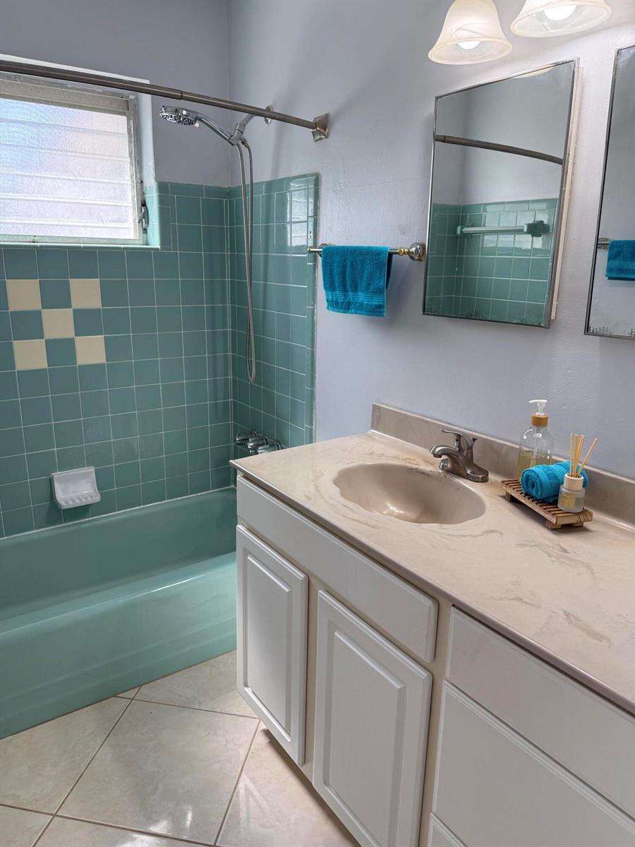 7440 Freedom, Hollywood, FL 33024 - For Sale photo 15
