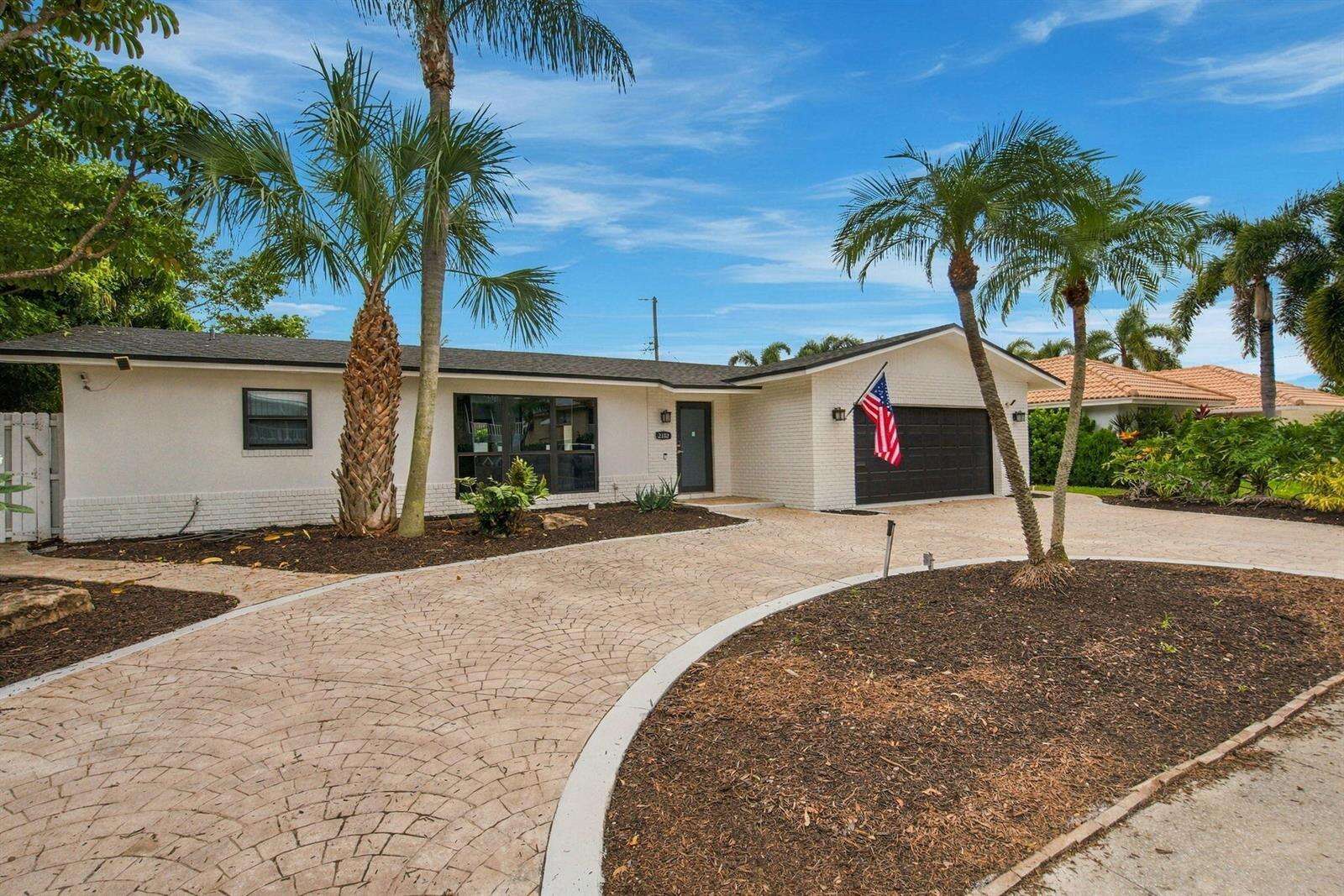 2102 68th, Fort Lauderdale, FL 33308 - For Sale photo 2