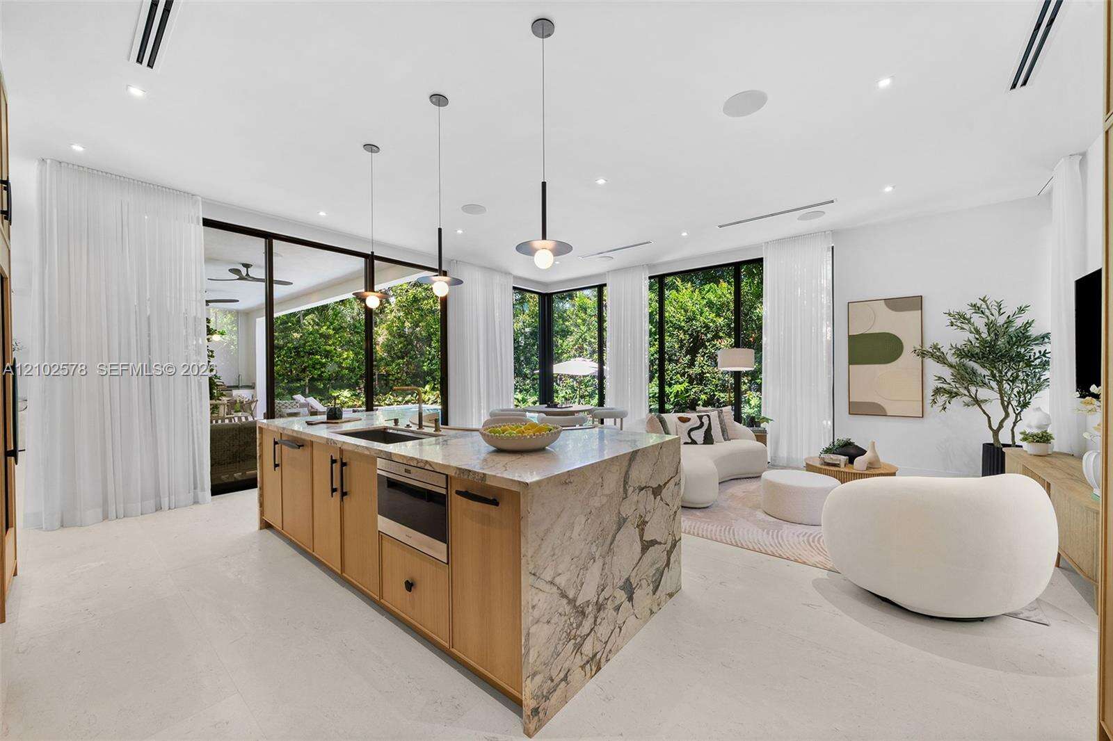451 52nd St, Miami, FL 33137 - For Sale photo 16