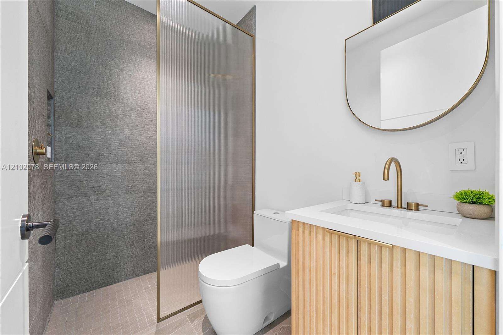 451 52nd St, Miami, FL 33137 - For Sale photo 24
