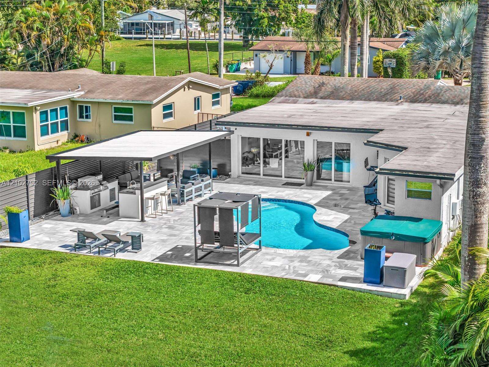 4465 34th Ter, Fort Lauderdale, FL 33312 - For Sale photo 4