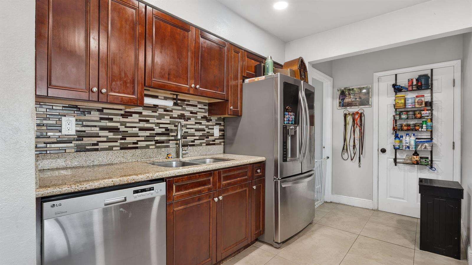 6311 Liberty, Hollywood, FL 33024 - For Sale photo 4