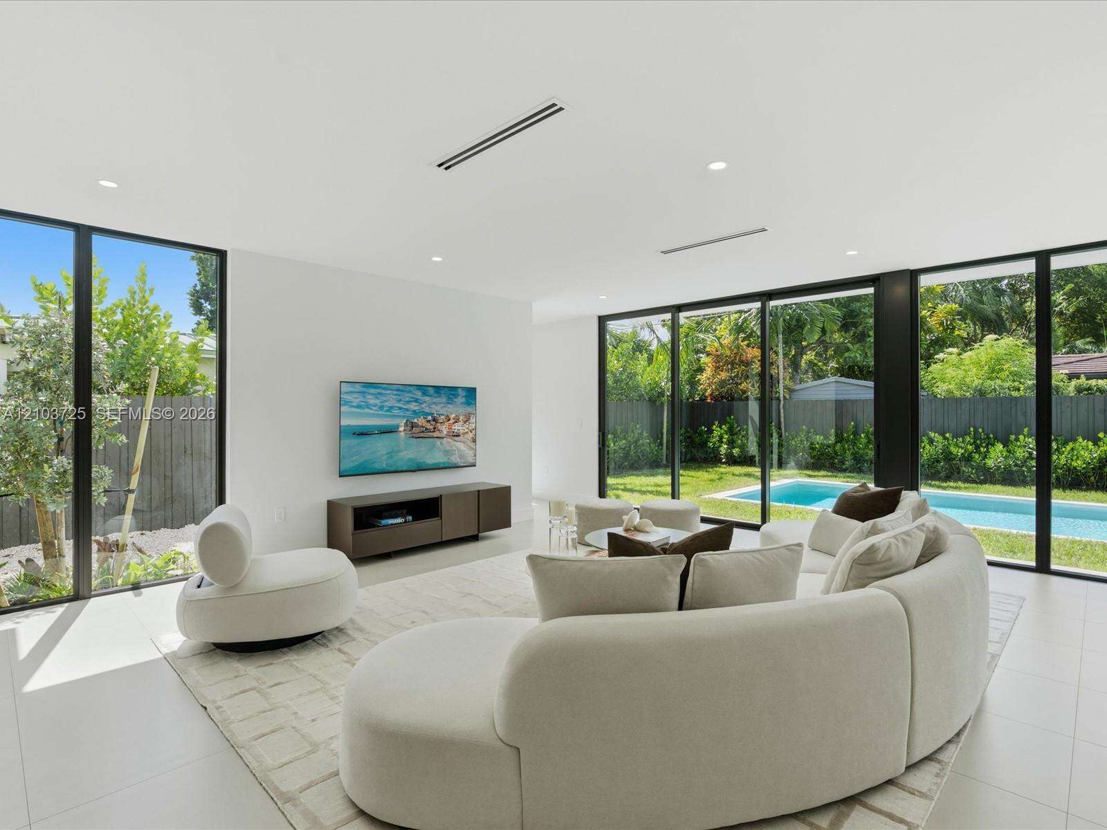 8220 62nd Ct, Miami, FL 33143 - For Sale photo 22