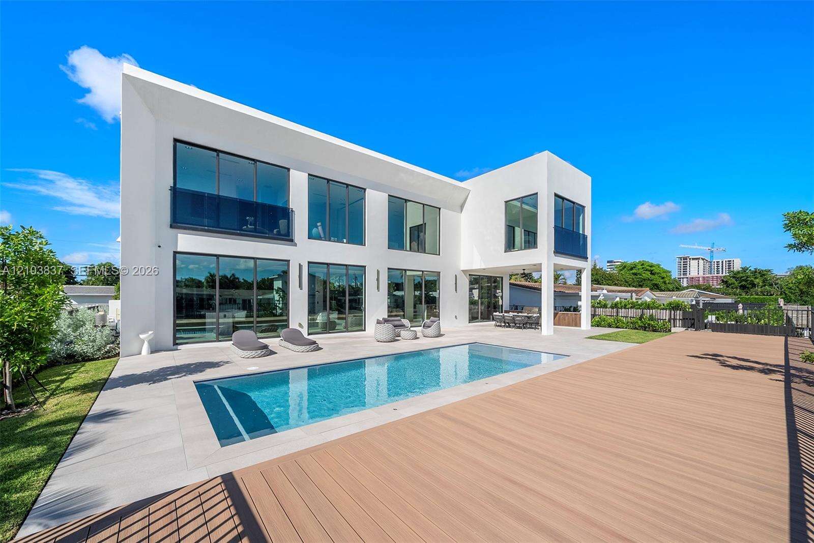 2380 196th St, Miami, FL 33180 - For Sale photo 74