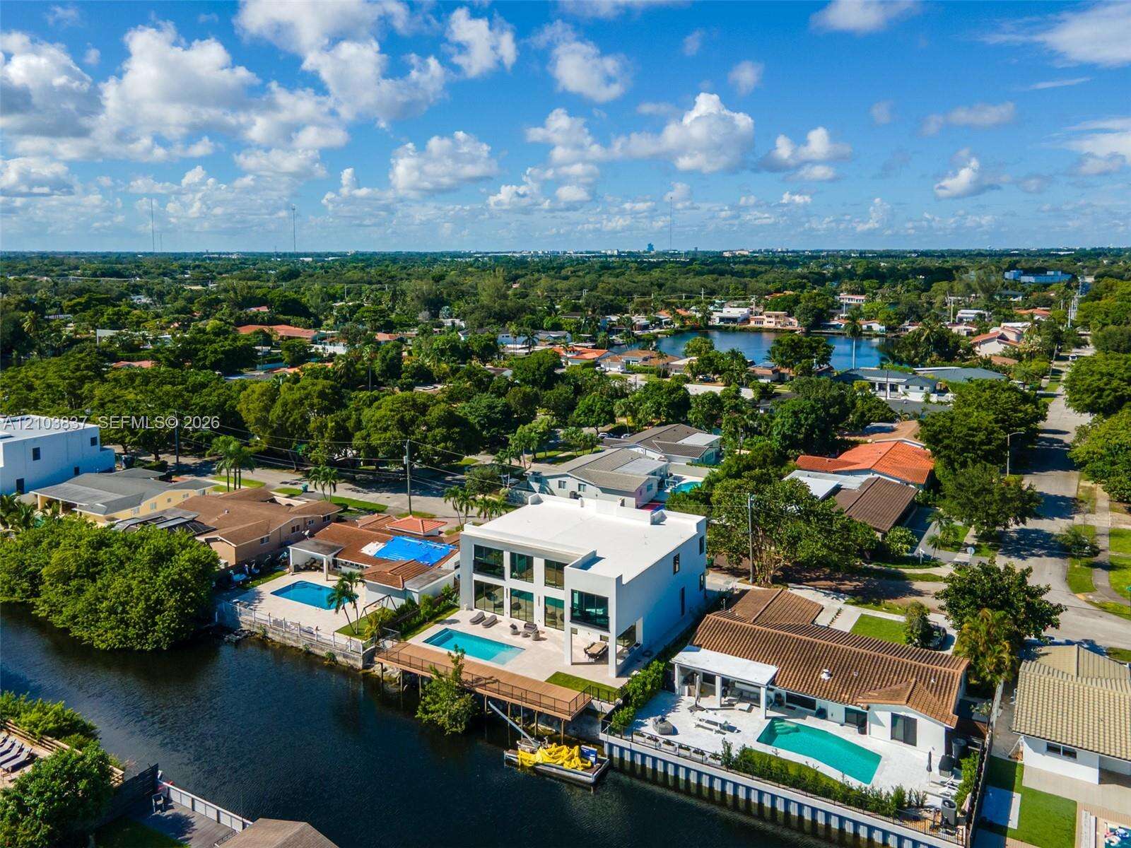 2380 196th St, Miami, FL 33180 - For Sale photo 83