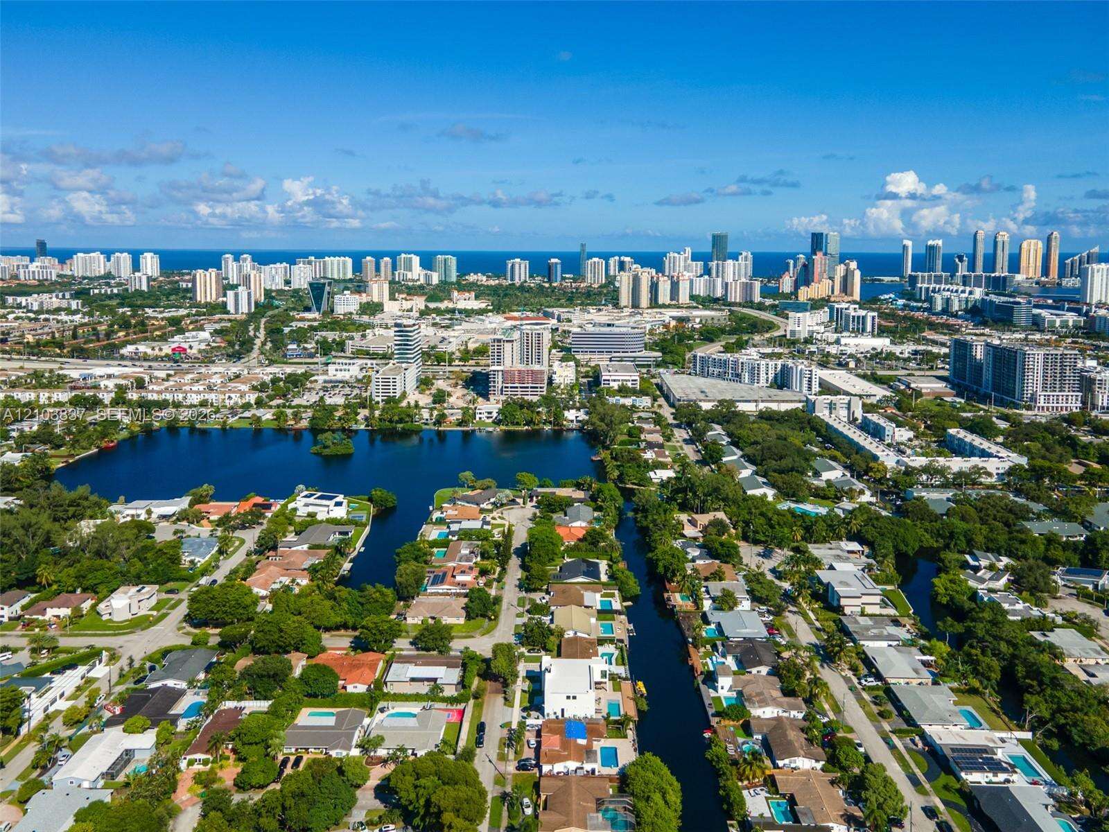 2380 196th St, Miami, FL 33180 - For Sale photo 89