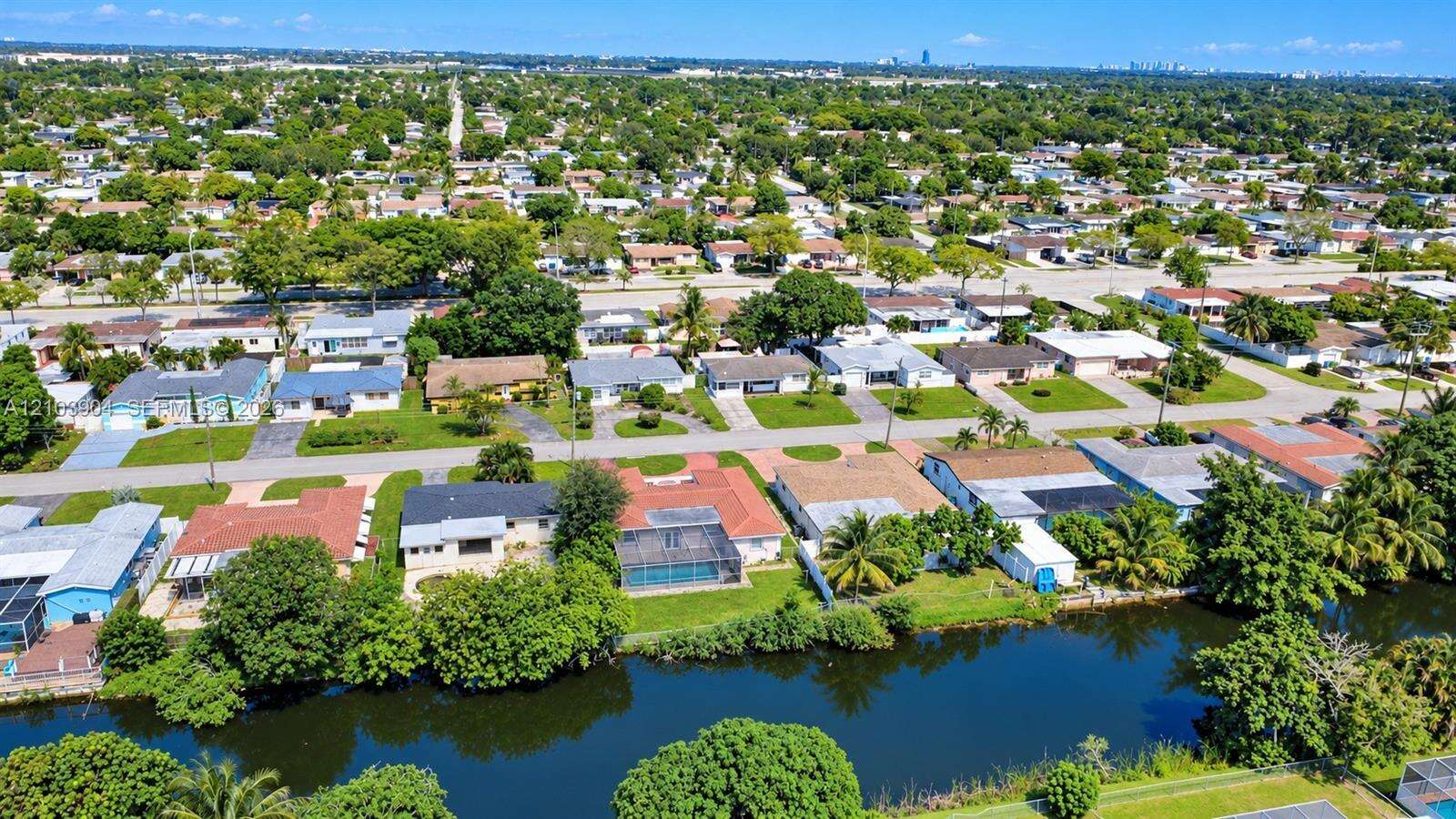 7820 Granada Blvd, Miramar, FL 33023 - For Sale photo 16